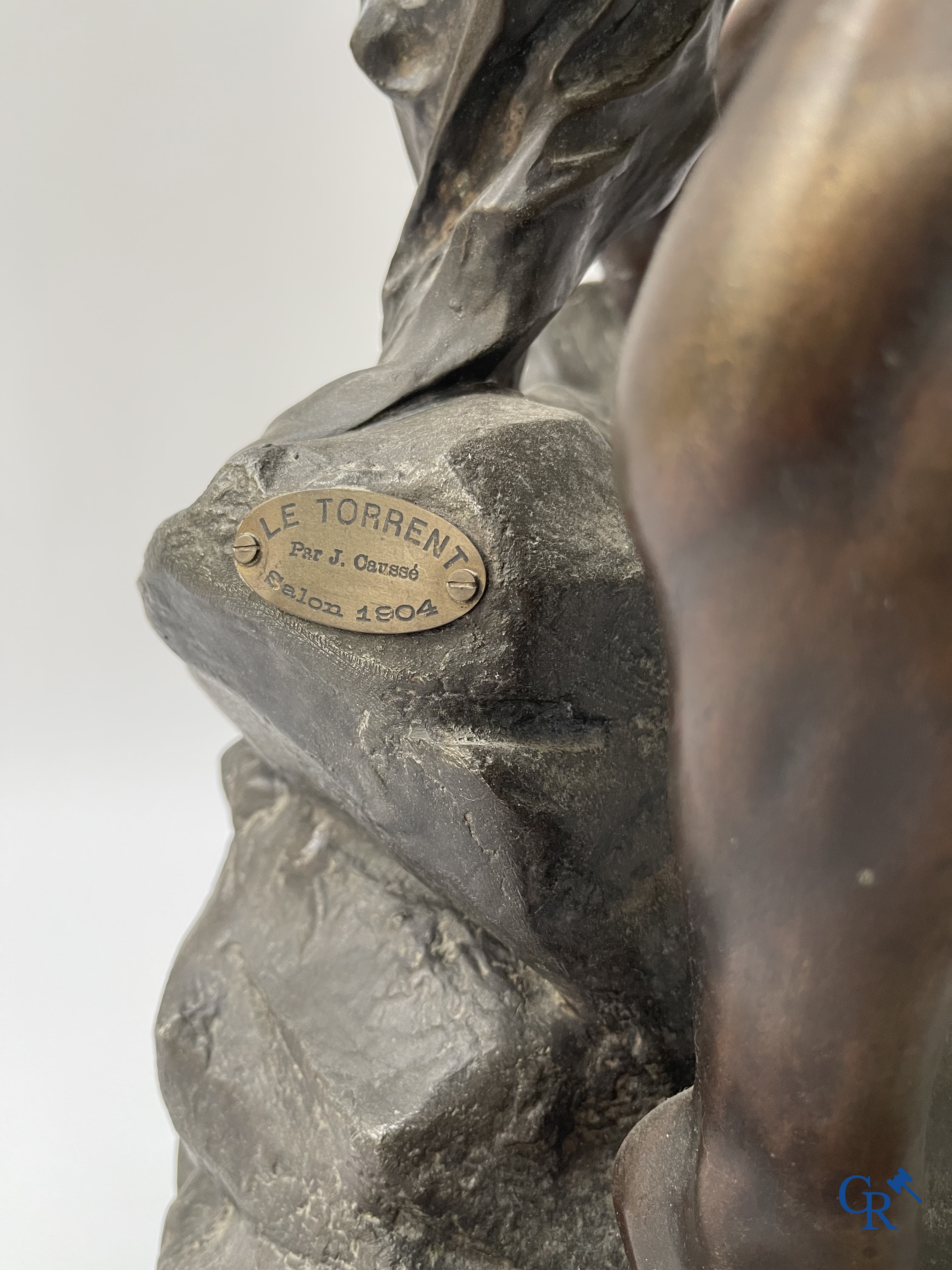 Jules Caussé (1869-1938) "Le Torrent", Salon 1904. Grande statue à patine brune en régule.