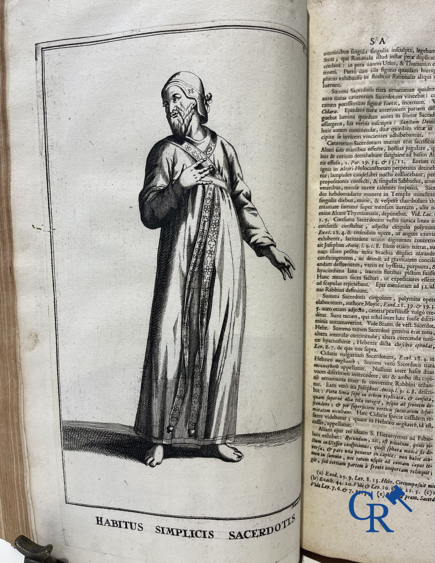 Livres anciens : Calmet Augustino, Dictionarium cum figuris Antiquitates Judaicas repraesentantibus.1729.