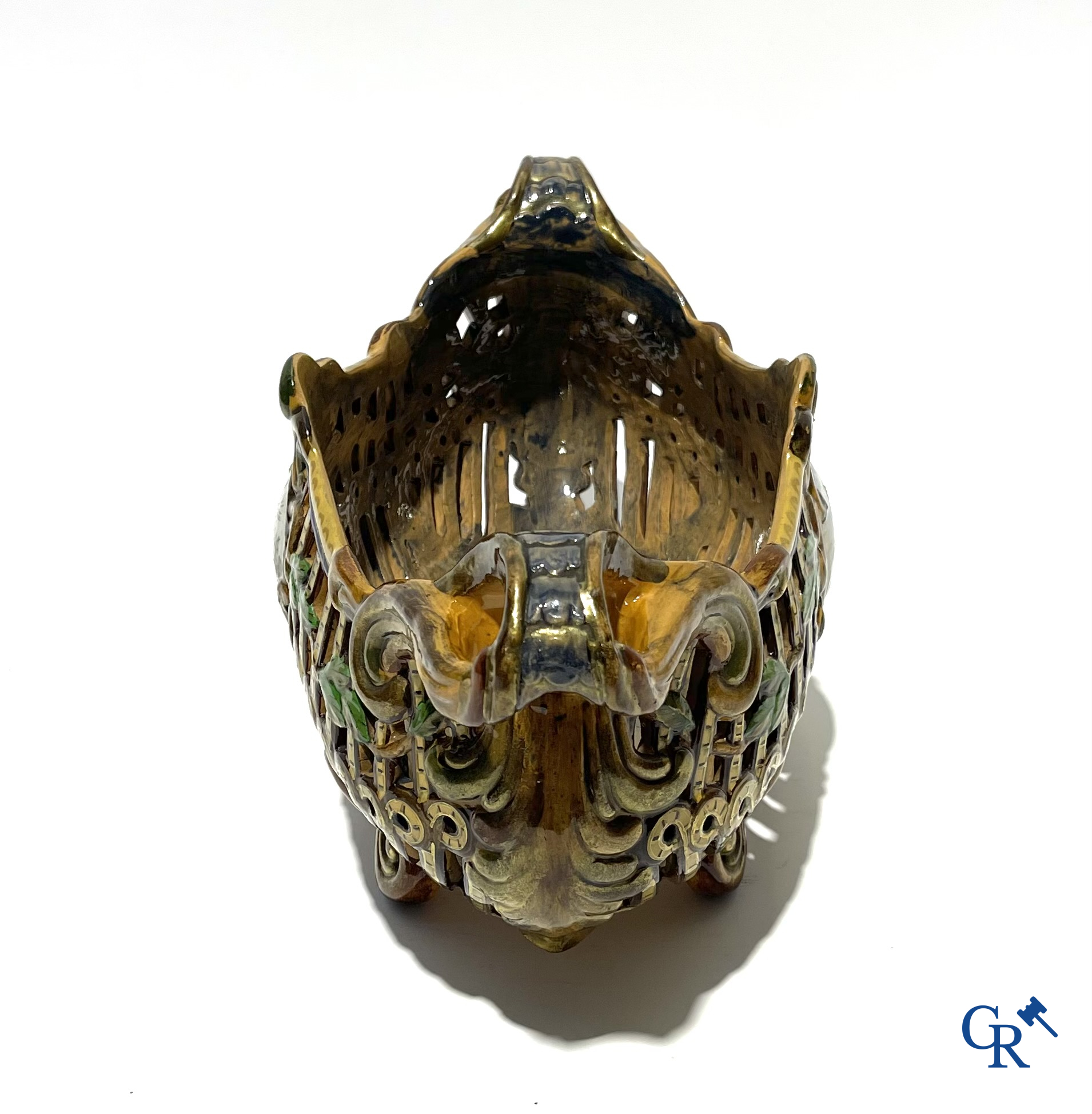 Emile Gallé Nancy, groot tafelmiddenstuk in geëmailleerde faience. Gesigneerd Gallé Nancy deposé.