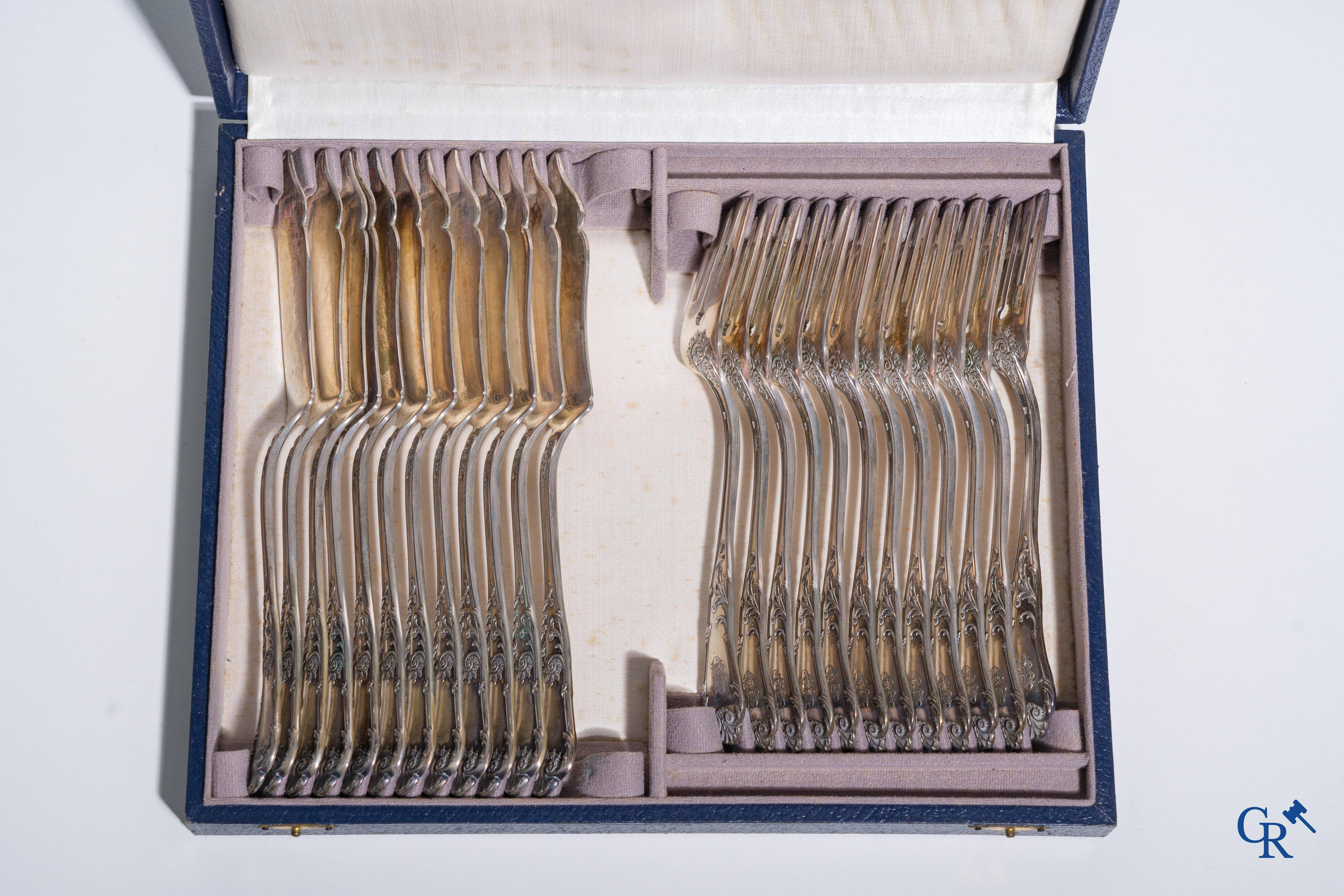 Silver: A large lot of silver cutlery (800°/00) in LXV style.