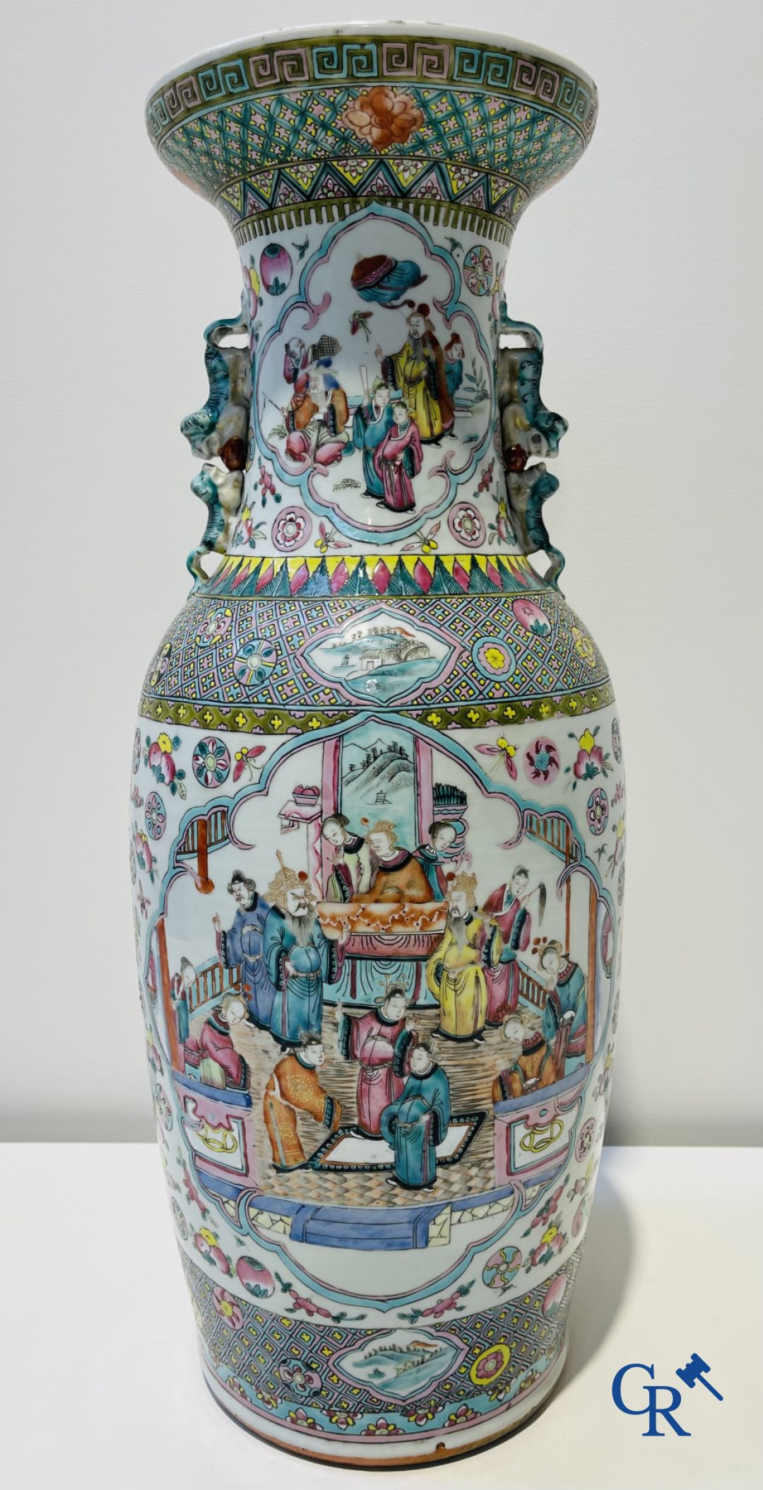 Asian art: Chinese porcelain, a pair of Chinese famille rose vases with court scenes. 19th century.