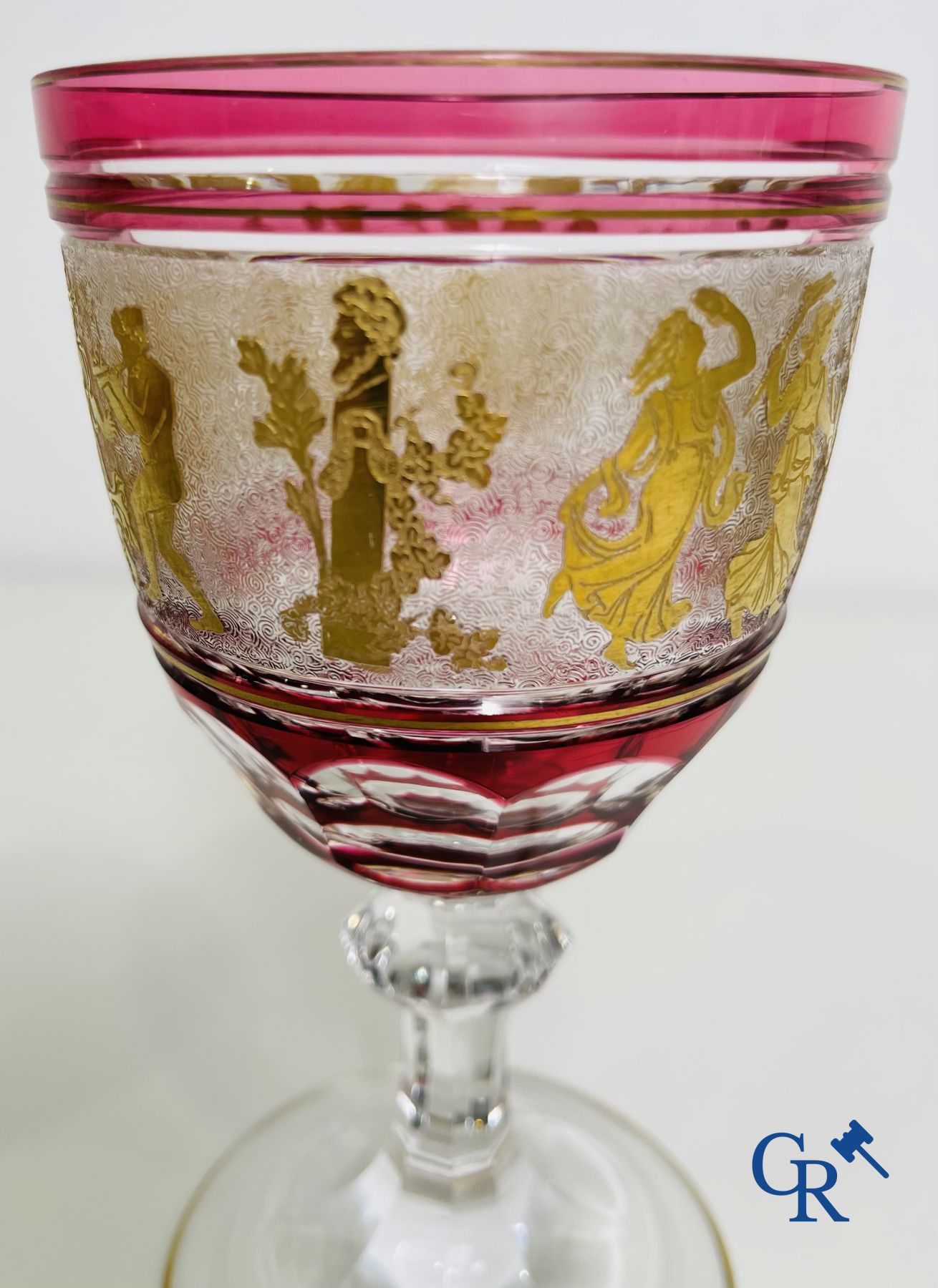 Val Saint Lambert: 6 verres à eau Metternich, 2 verres à eau rose Danse de flore et un vase Art Déco.