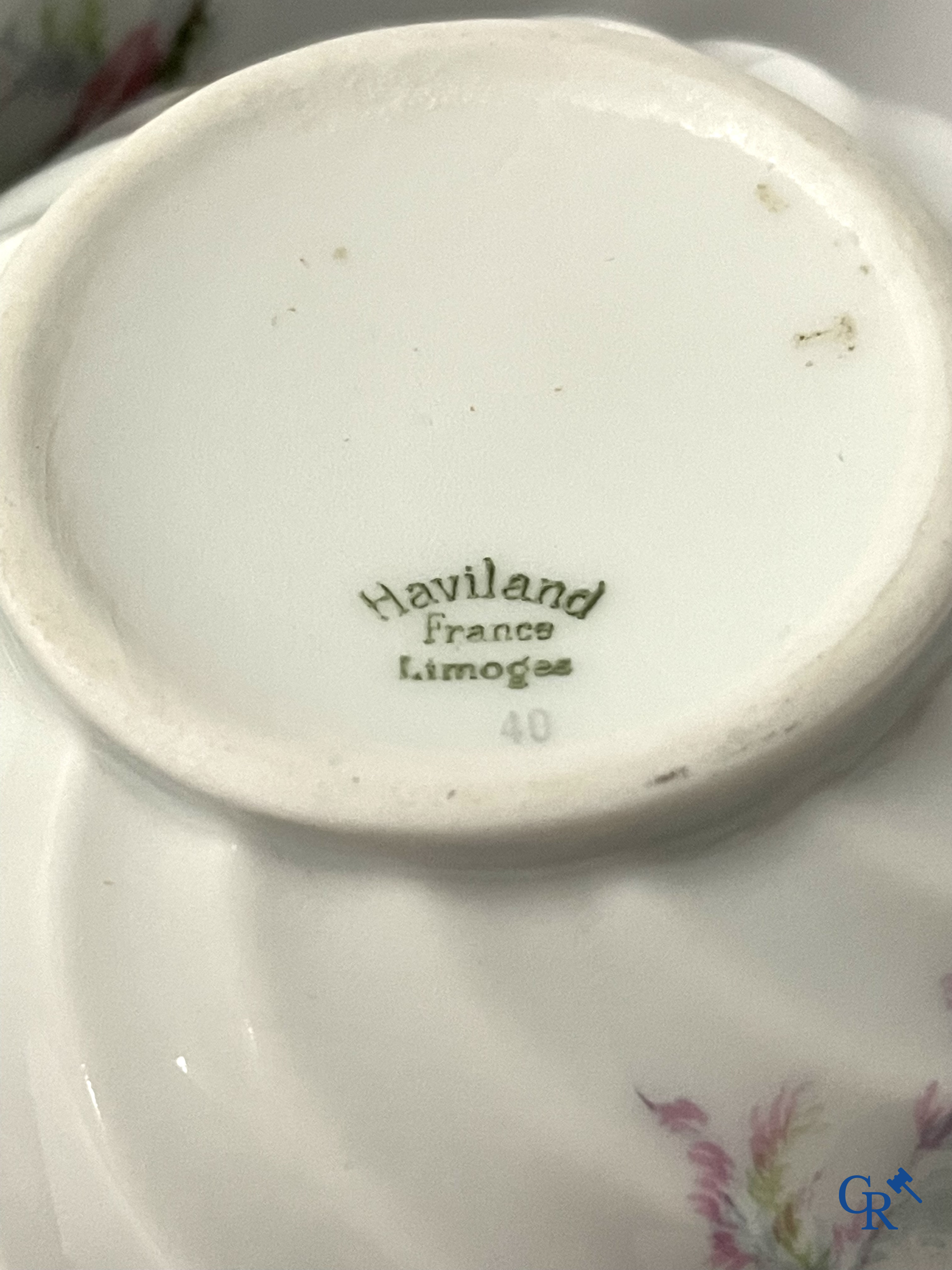 Haviland Limoges. Service à café peinte à la main en porcelaine française. Vers 1900.