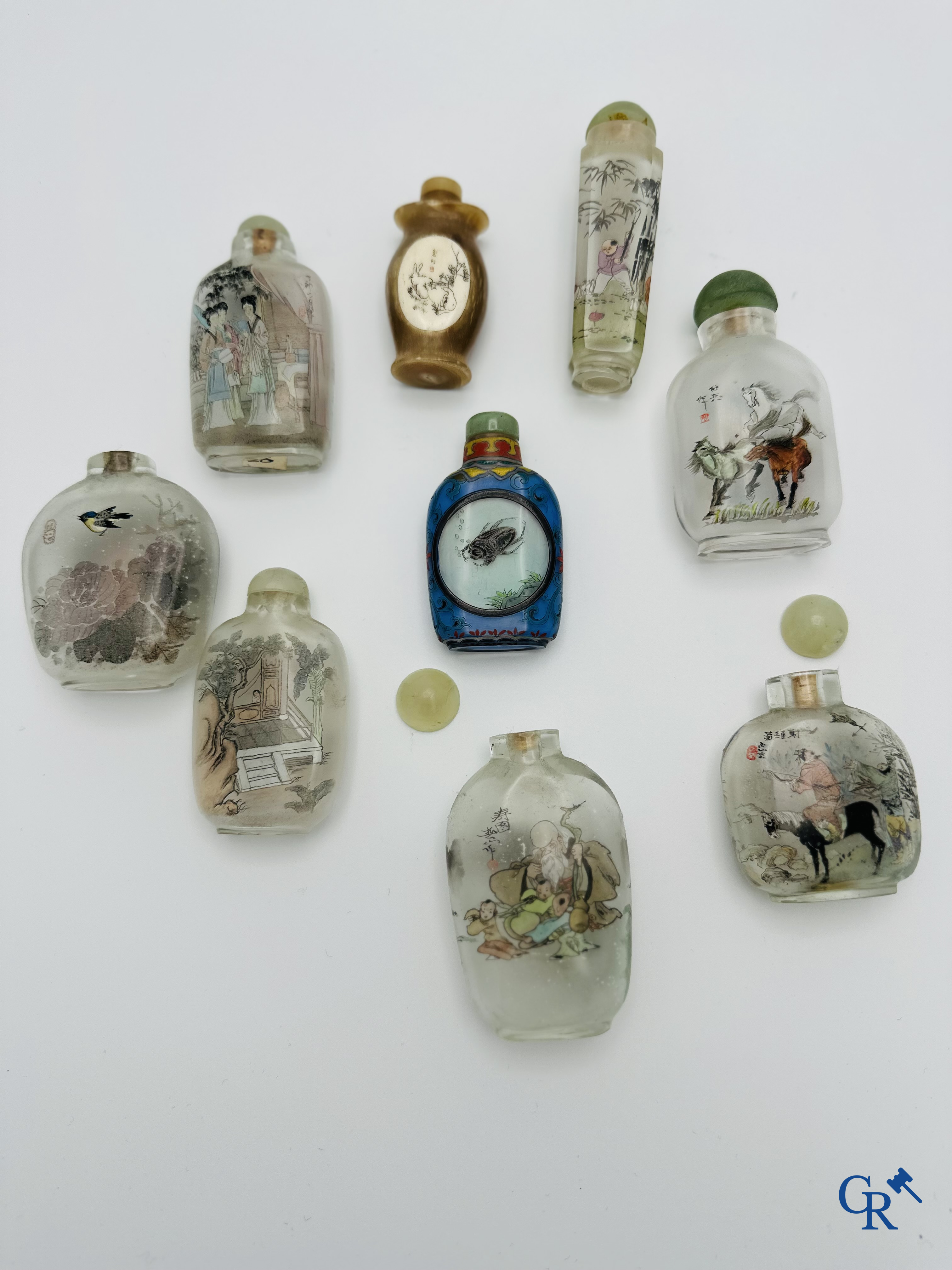 Asian Art: 9 chinese snuff bottles.