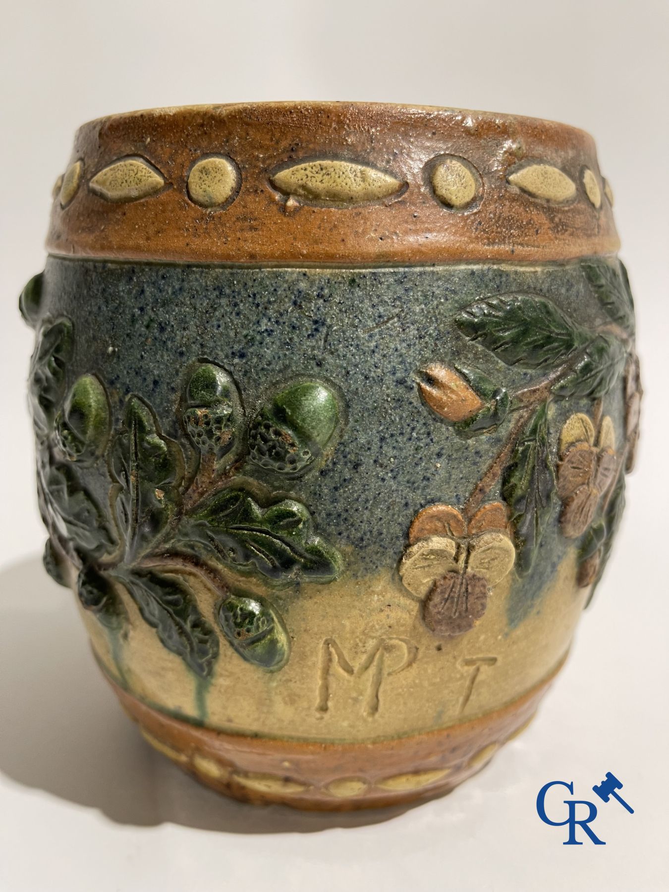 A Torhout tobacco pot Armand Maes-Platteau and a mug in Flemish pottery.