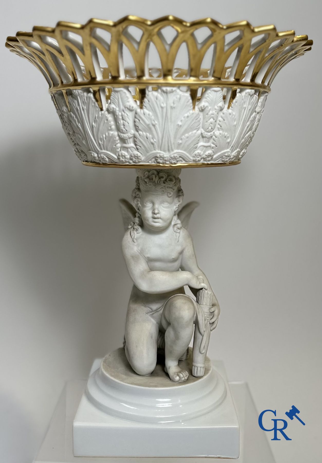 Empire: Manufacture de Dagoty: table centrepiece in white biscuit and decorated porcelain.