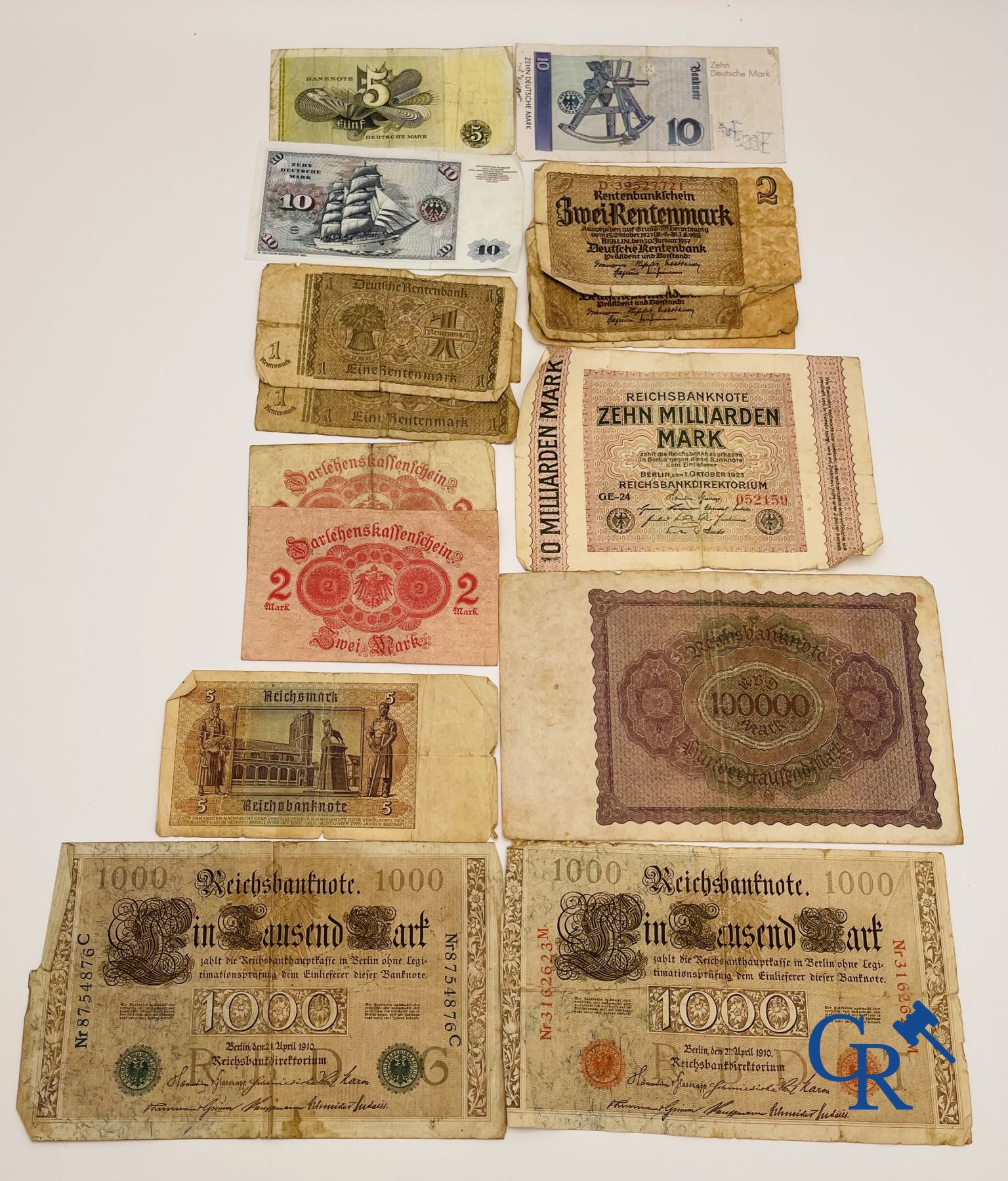 Coins: Large lot of German banknotes.