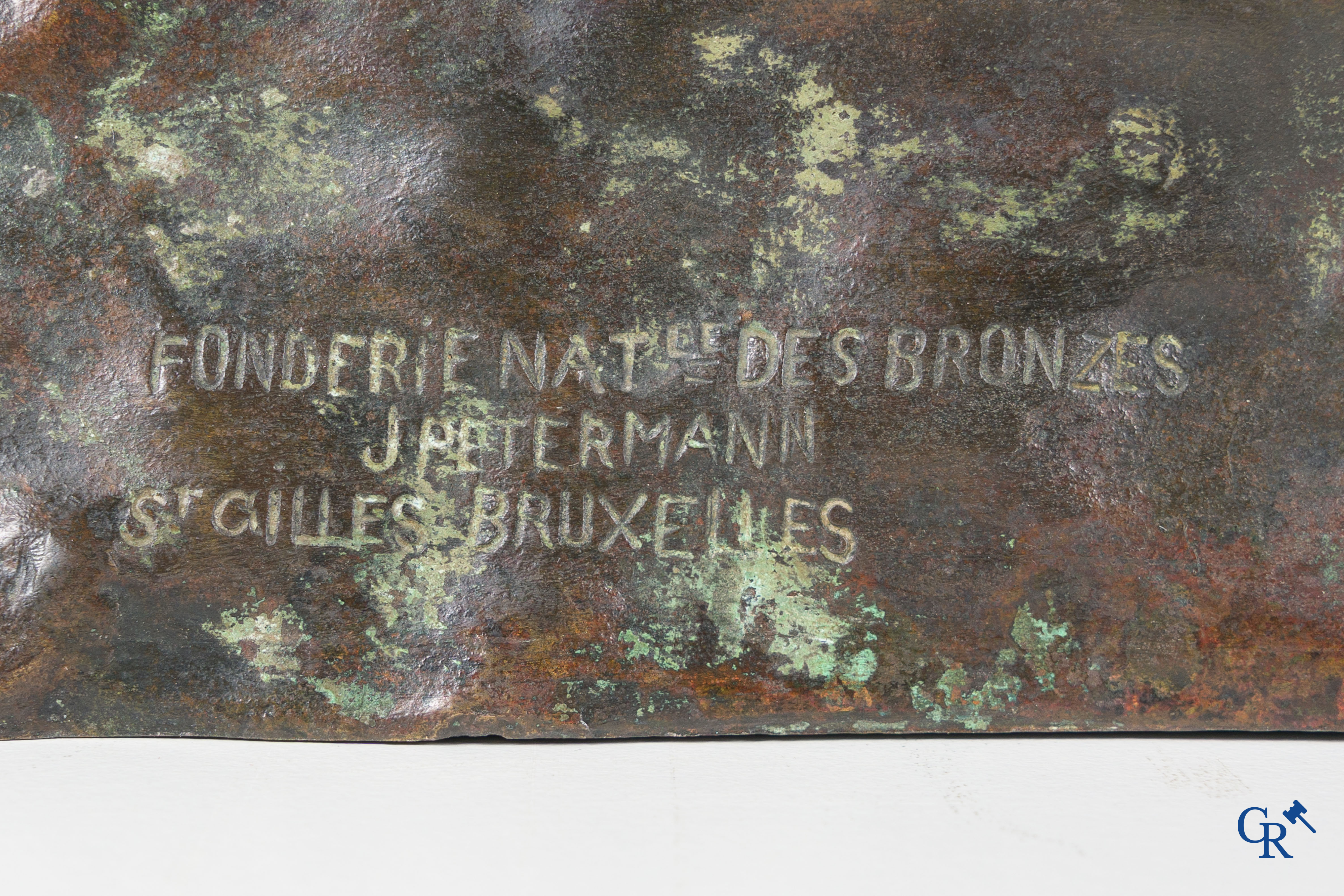 Victor De Haen (1866-1934) Imposant bronzen beeld, 2 vrouwen met hoorn des overvloeds. Gieterij J. Petermann Brussel.