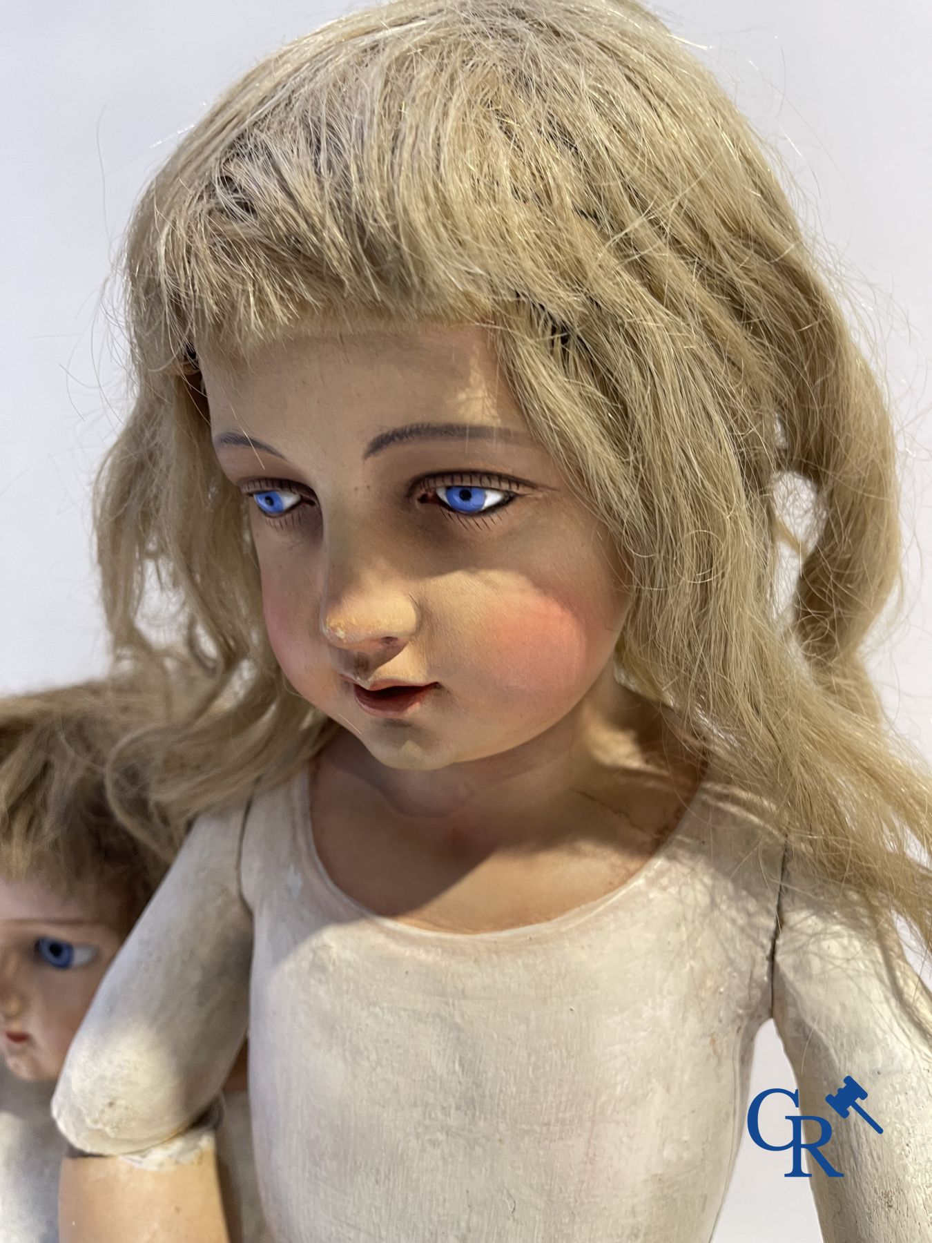 Toys: antique dolls: a lot of 7 antique dolls.