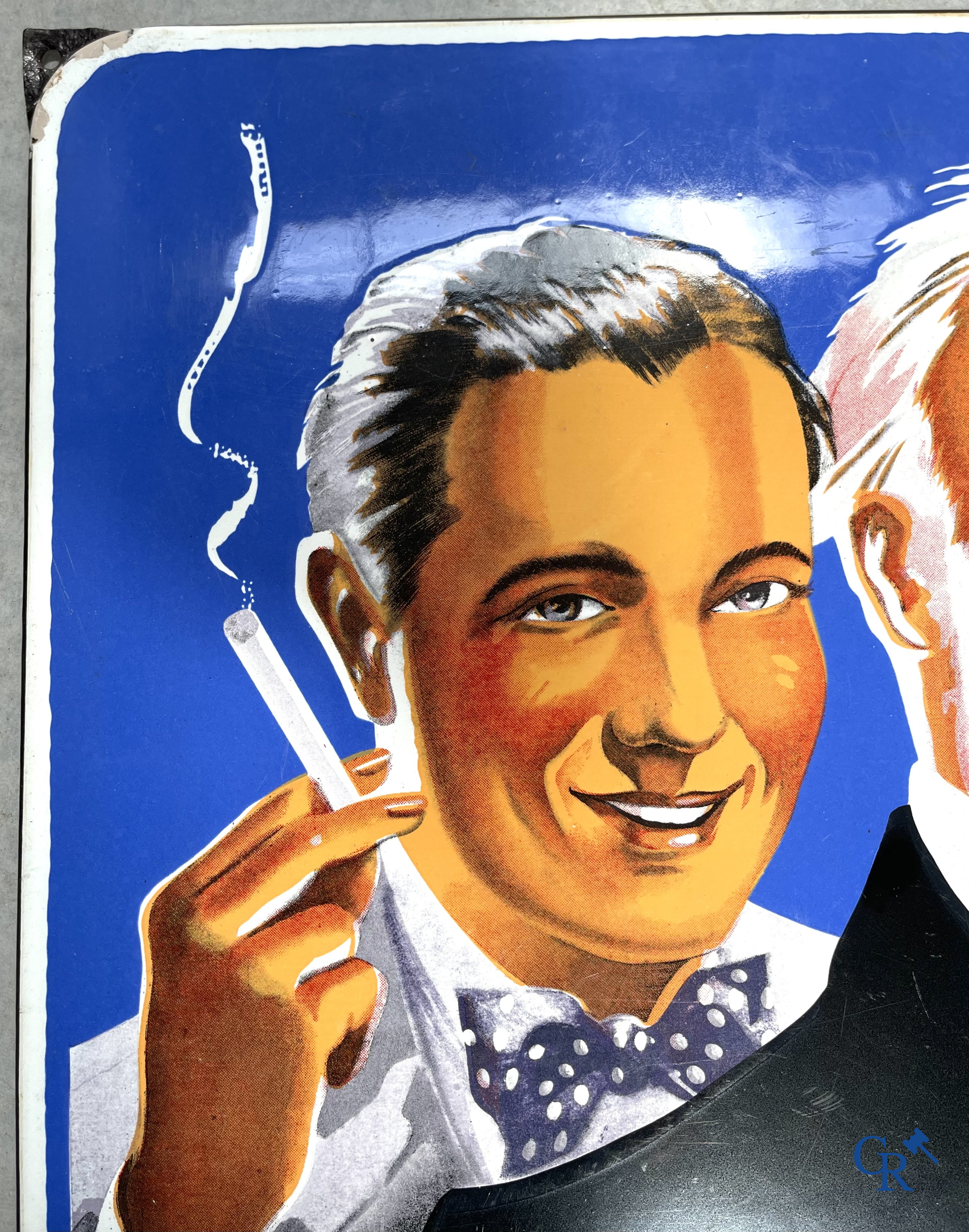 AJJA, Emaille reclamebord voor de tabakswaren van AJJA. Emaillerie Odon Warland. T.P. Bruxelles 1952.