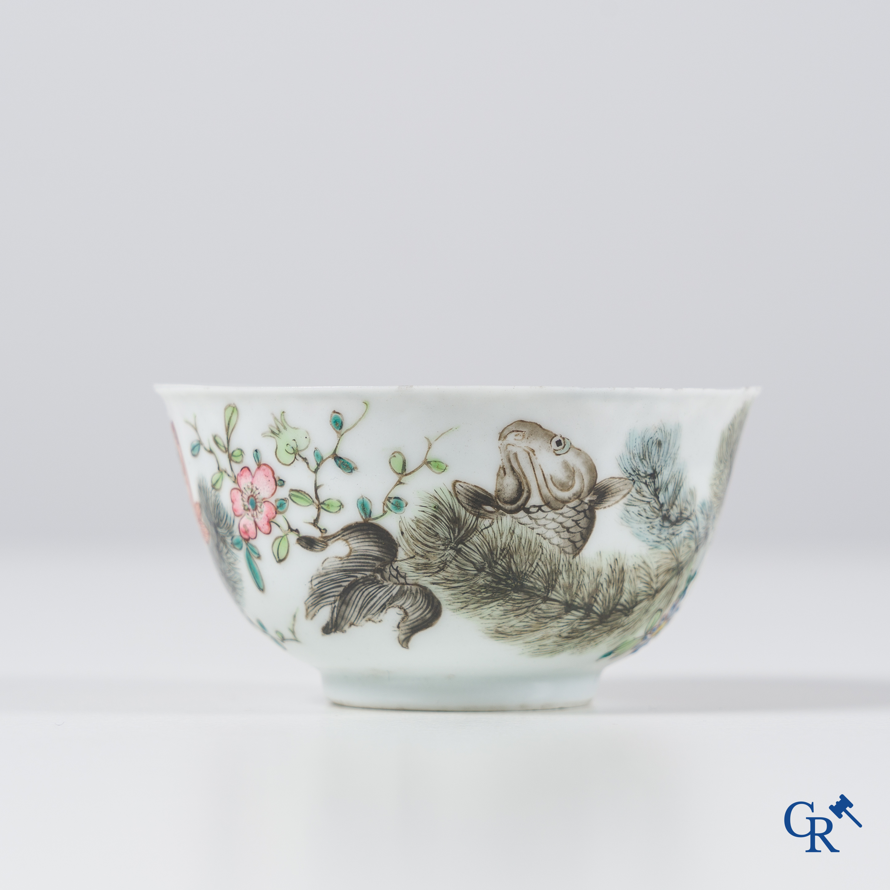 Aziatica: Chinees porselein met grisaille en famille rose decor, Compagnie des Indes. 18e eeuw.