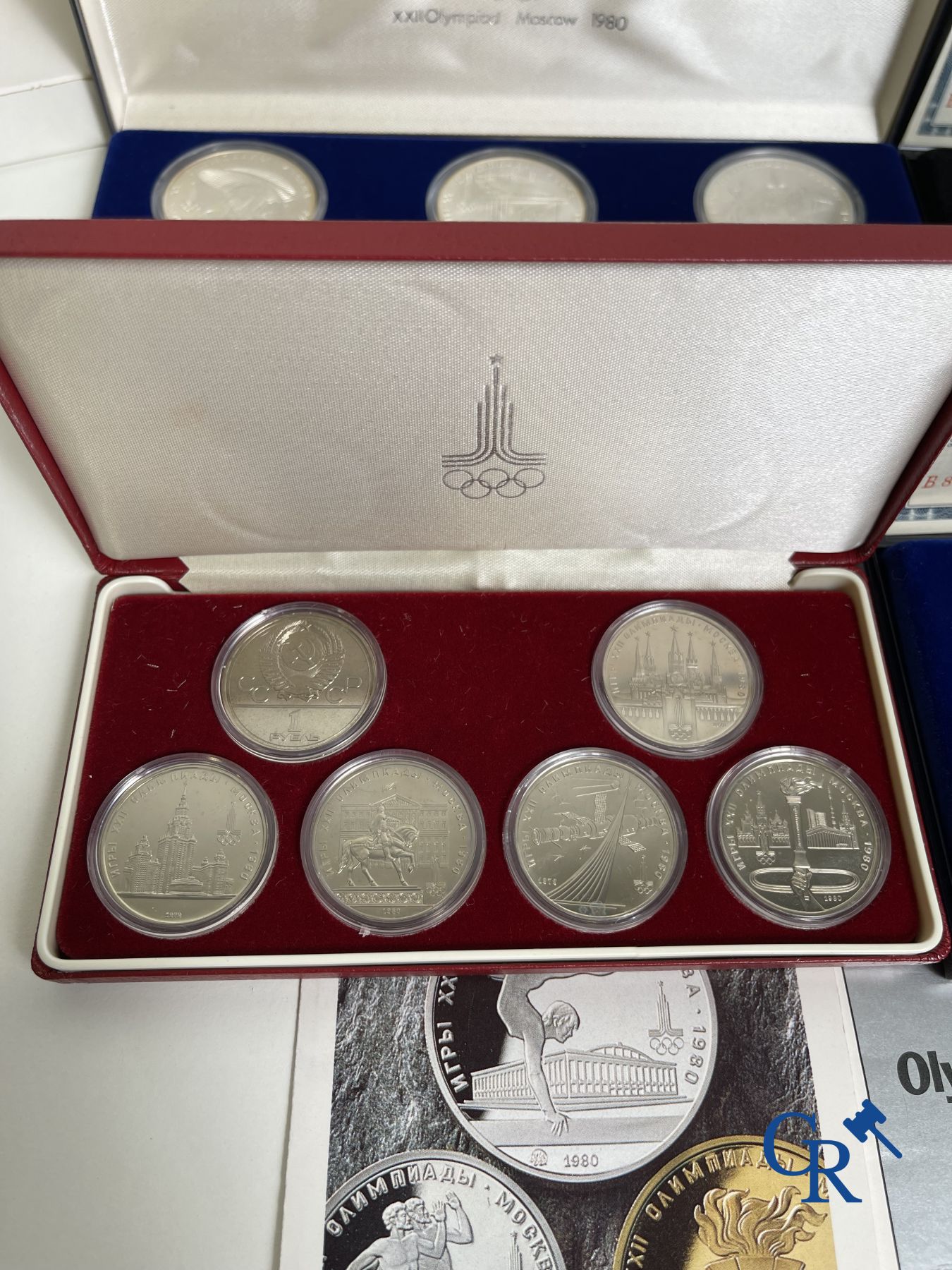 Pièces de monnaie en argent. 6 boîtes de 34 roubles en argent. "Monnaie Olympique Moscou 1980"