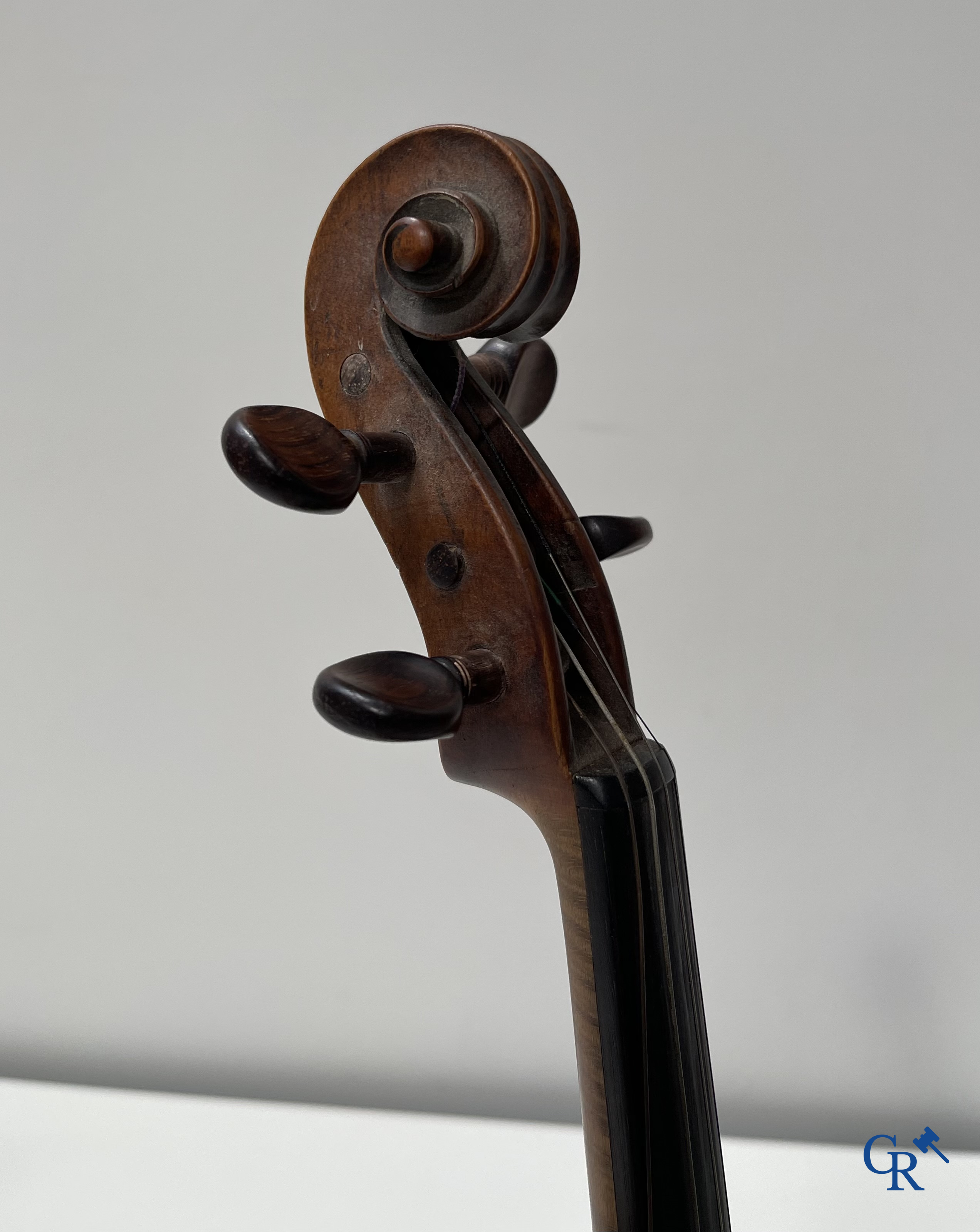 Musical instrument, violin.