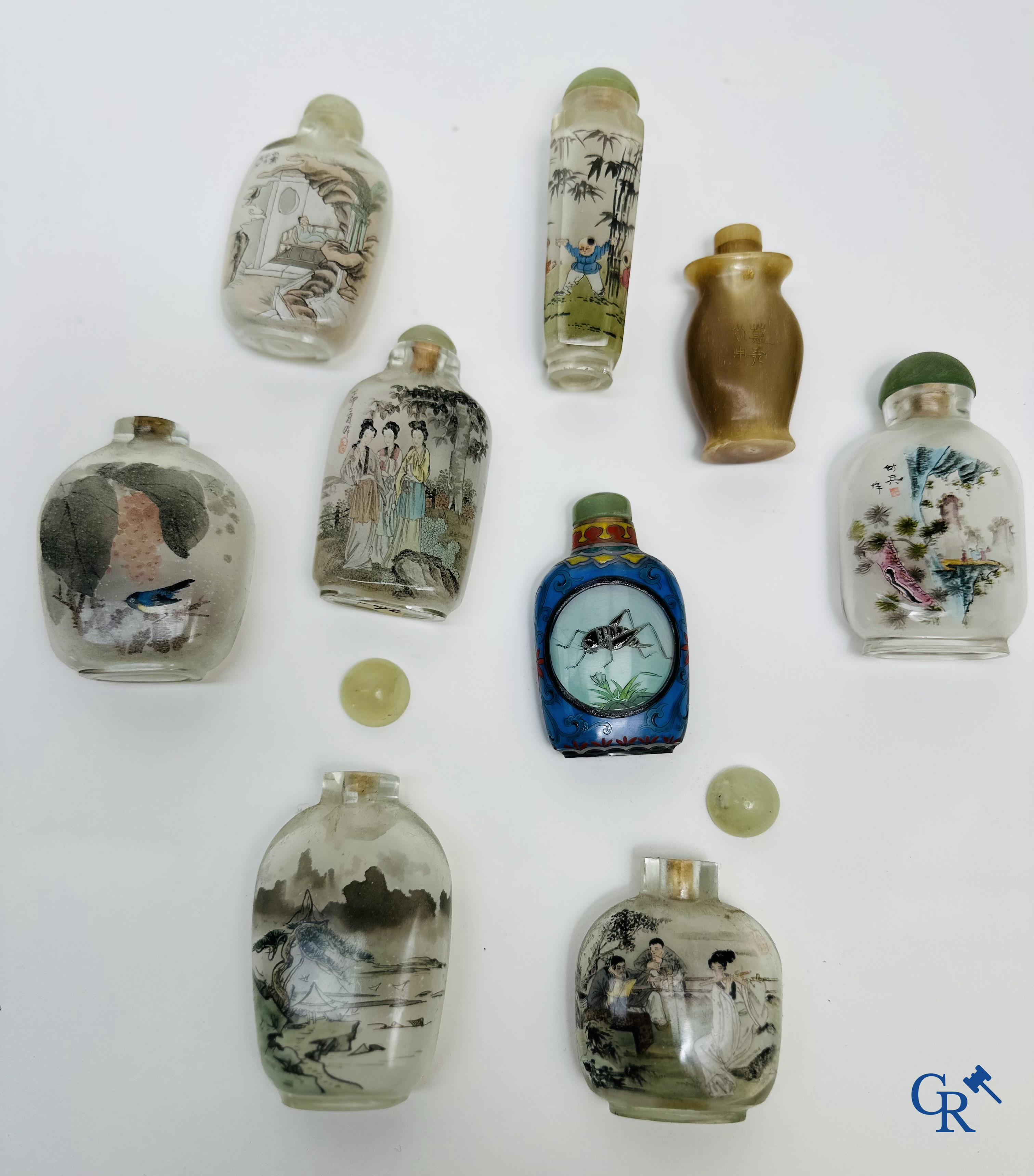 Asian Art: 9 chinese snuff bottles.