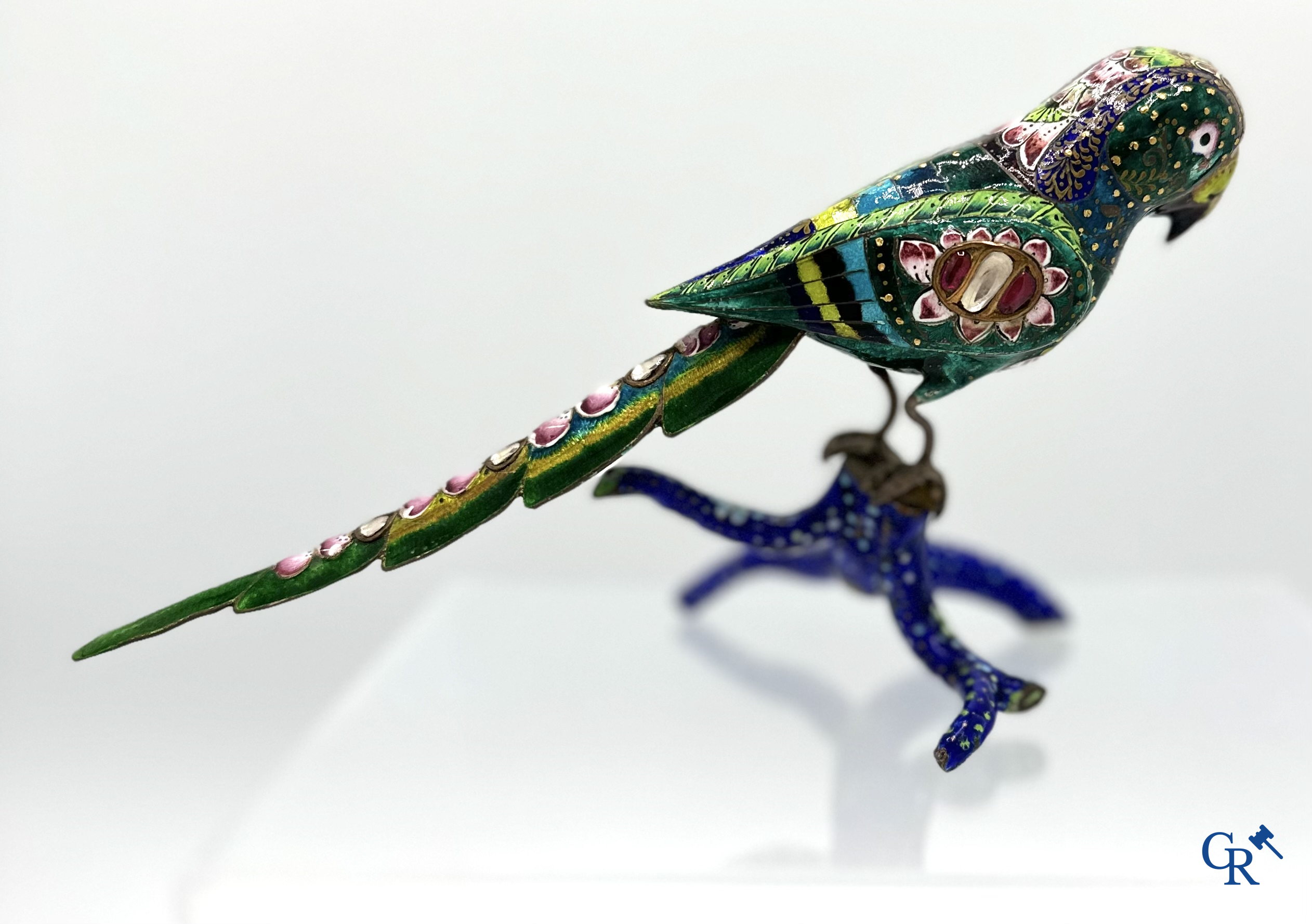 North India: Enameled parrot set with gemstones/rubis. 19th century.