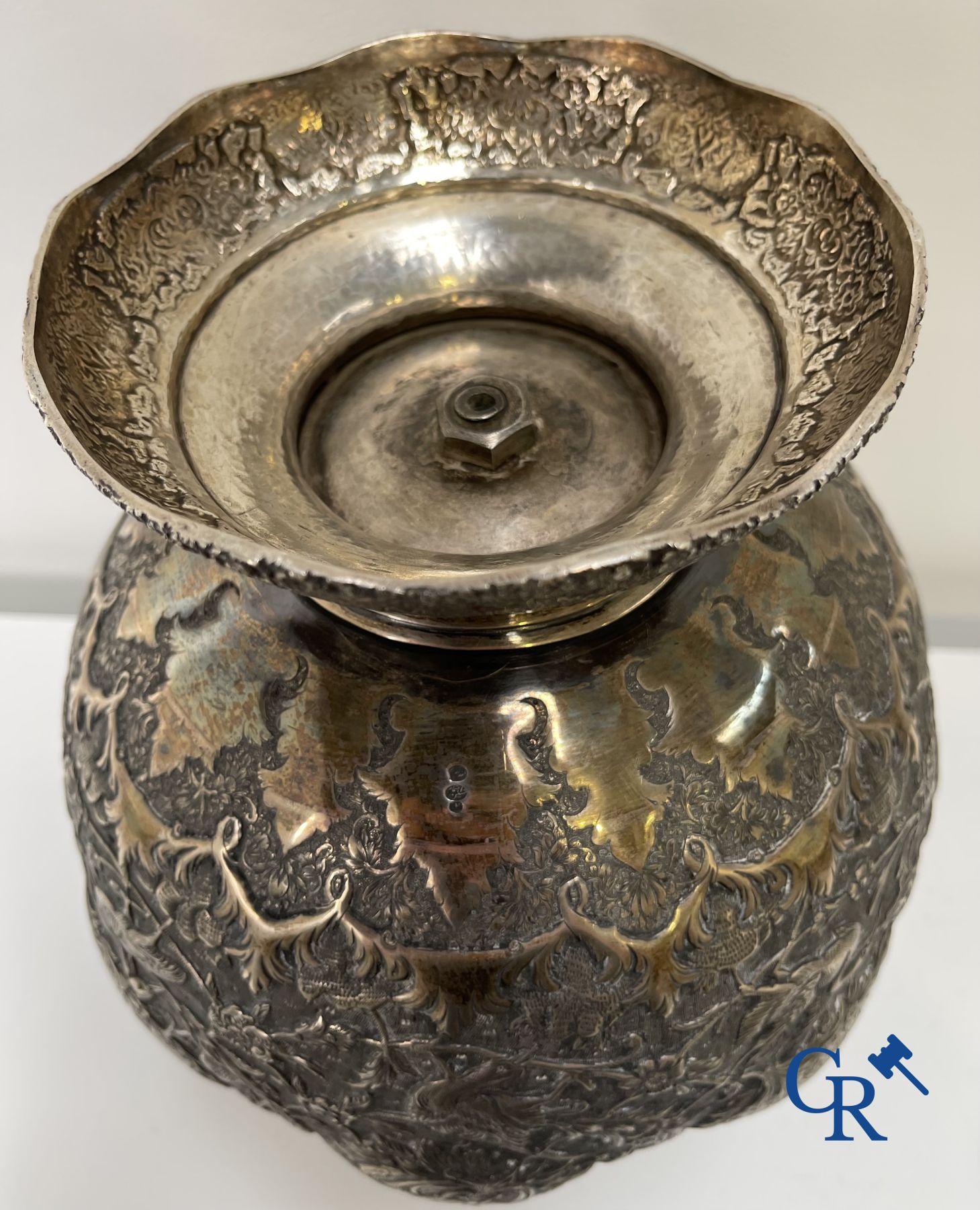 Silver: Vase in silver (Iran?) with a fine decor of birds, forest animals and characters.