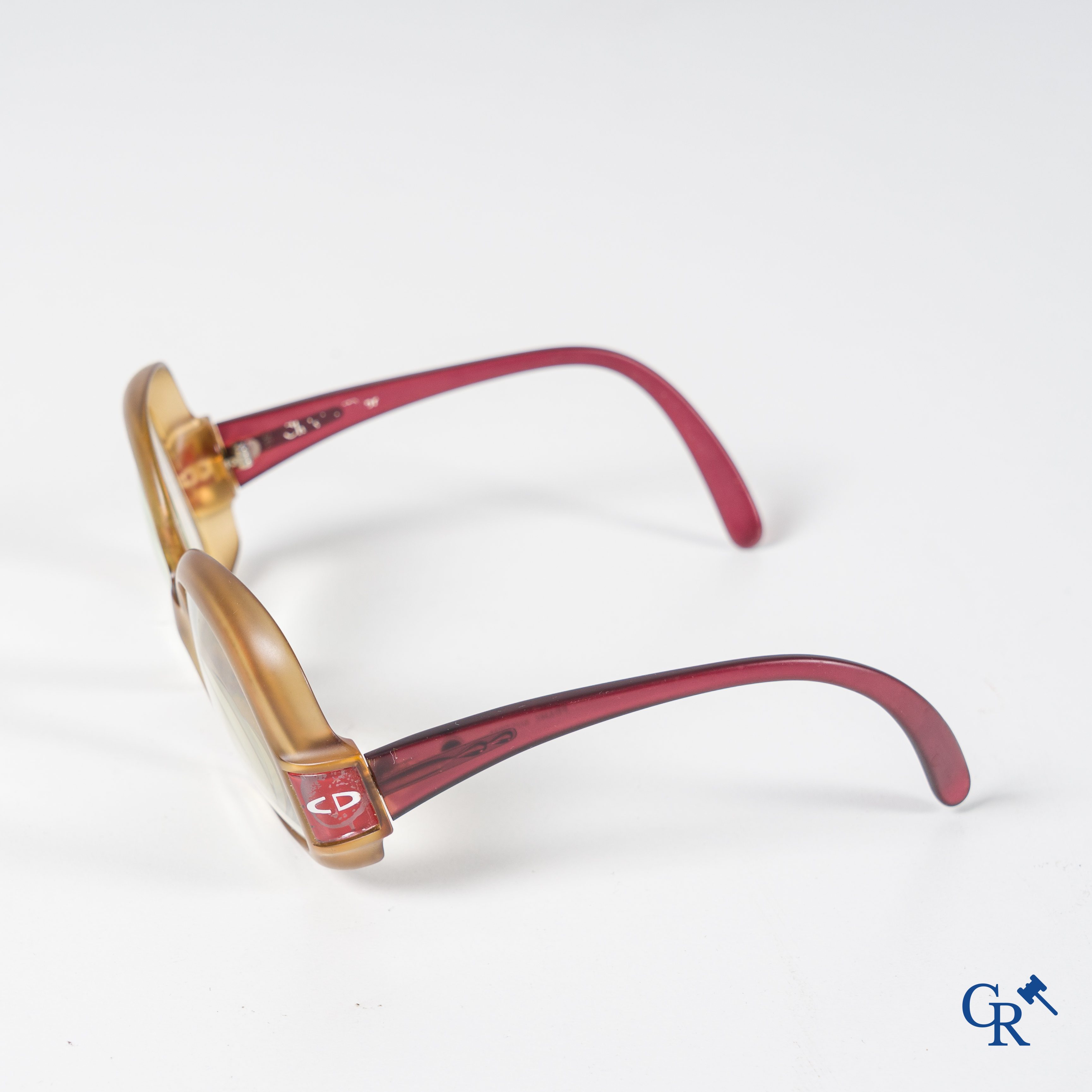 Mode/Vintage: Christian Dior. 5 paires de lunettes vintage. Vers 1970.