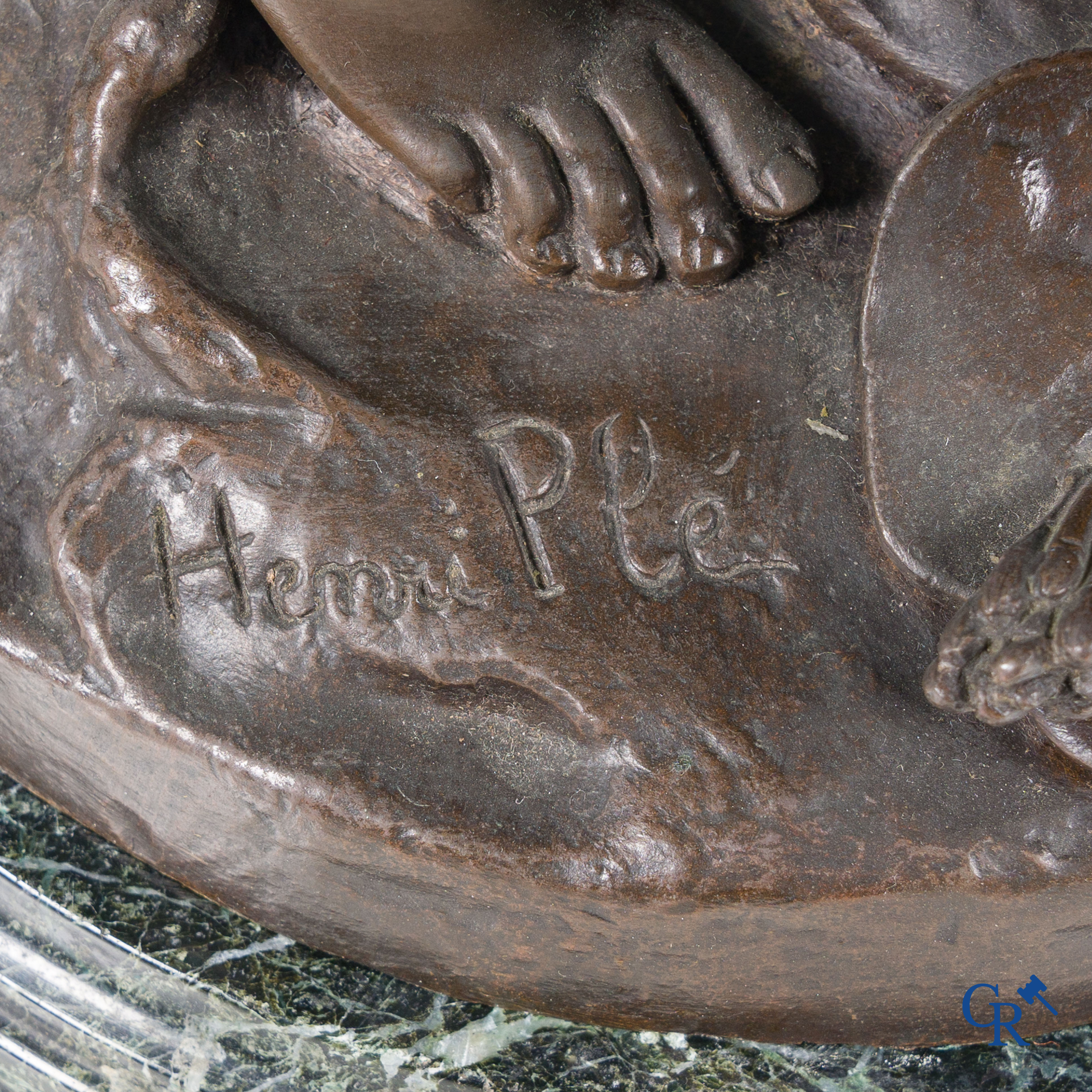 Henri Plé (1853-1922) Allégory of the Arts, a bronze statue with brown patina.