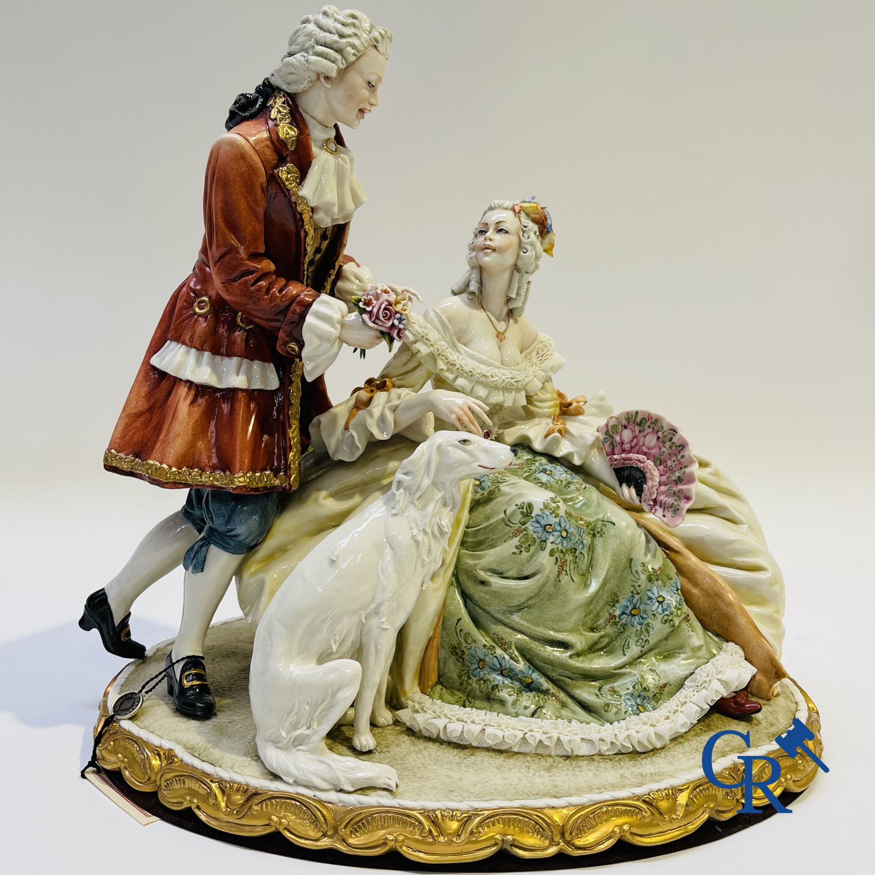 Porcelaine: Capodimonte: Groupe exceptionnel en porcelaine italienne avec dentelle.