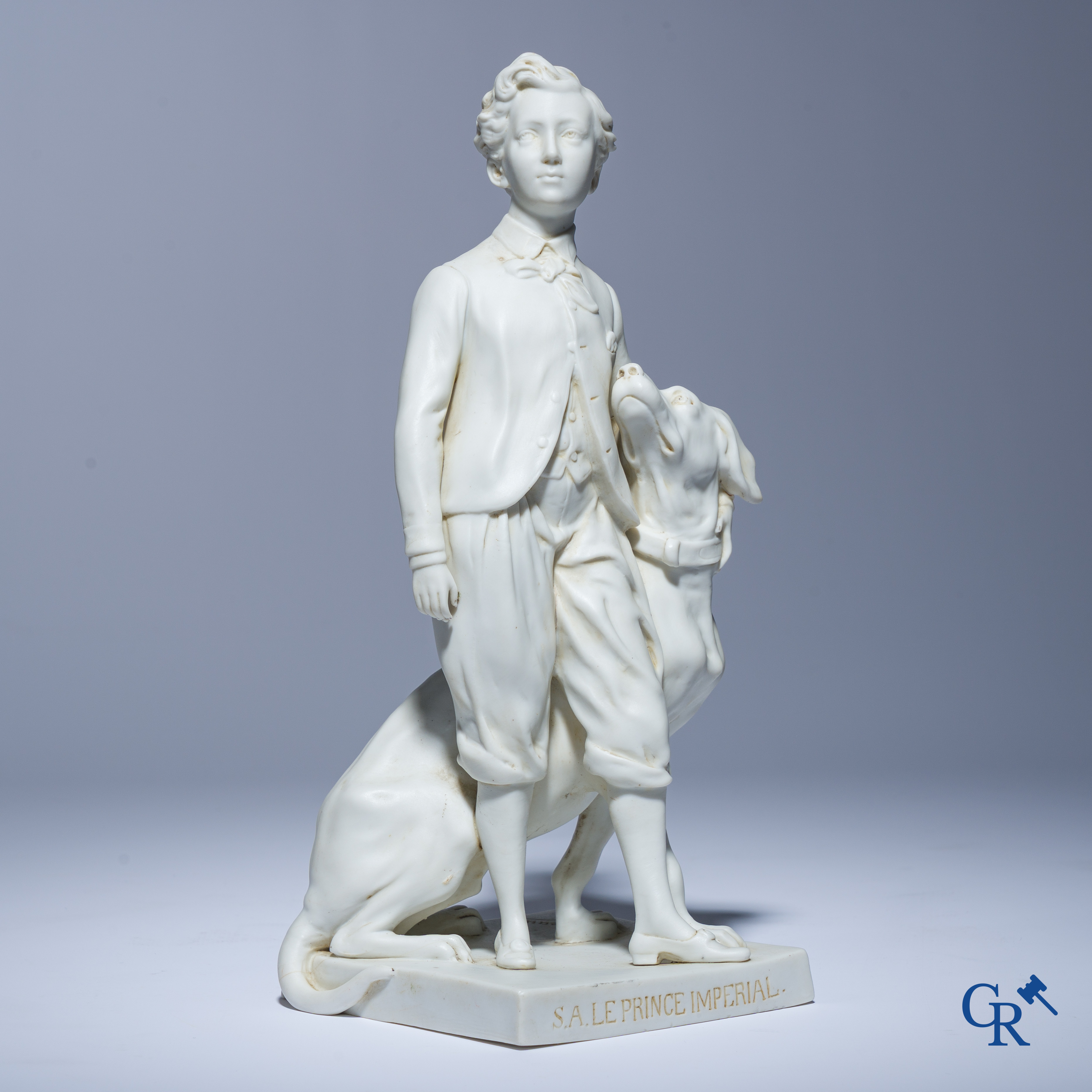 Jean-Baptiste Carpeaux (1827-1875) S.A. Le Prince impérial et le chien Néro, in Sèvres biscuit. Gesigneerd Carpeaux.