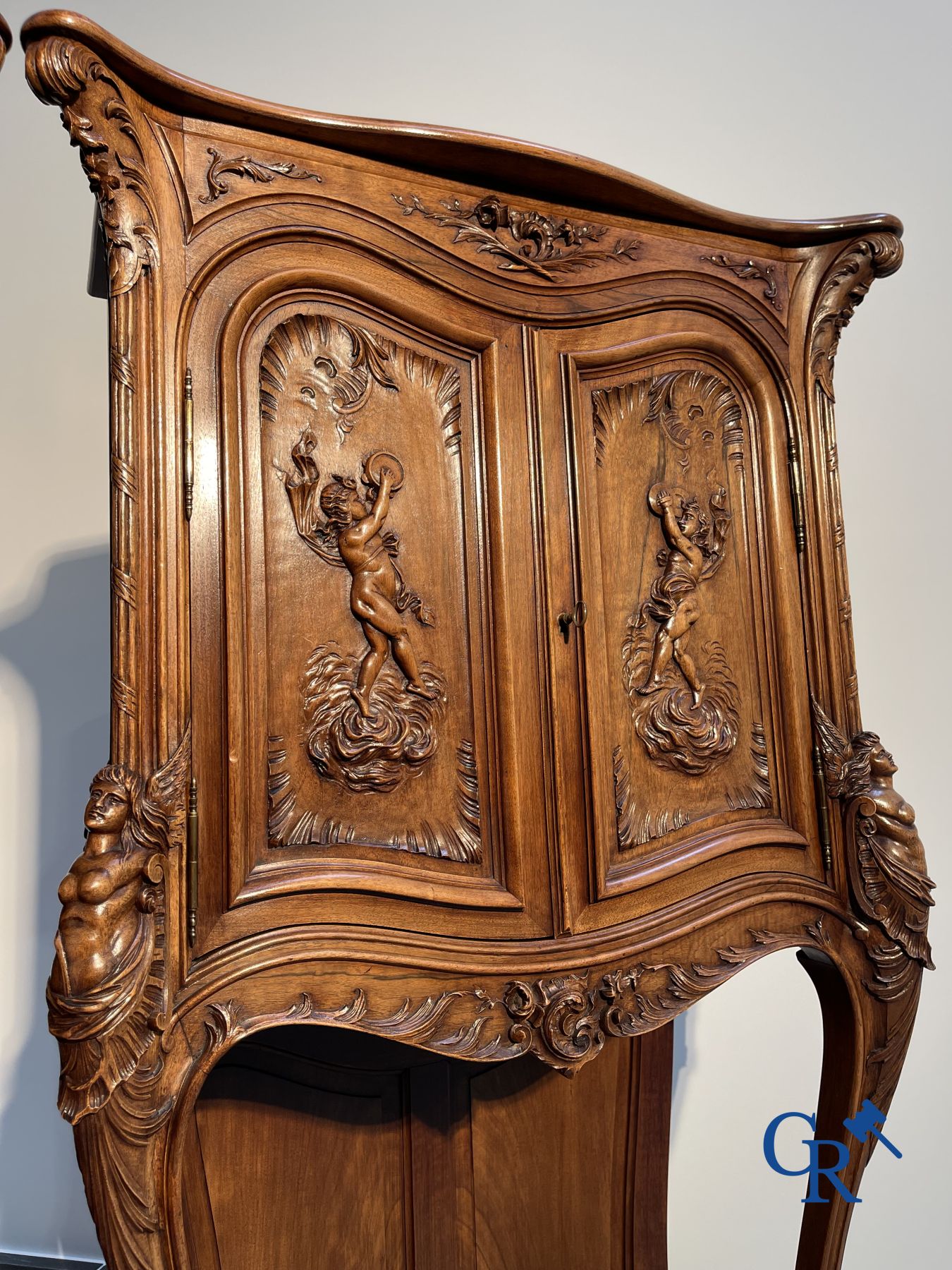 Furniture: A pair of finely carved furniture. LXV style.