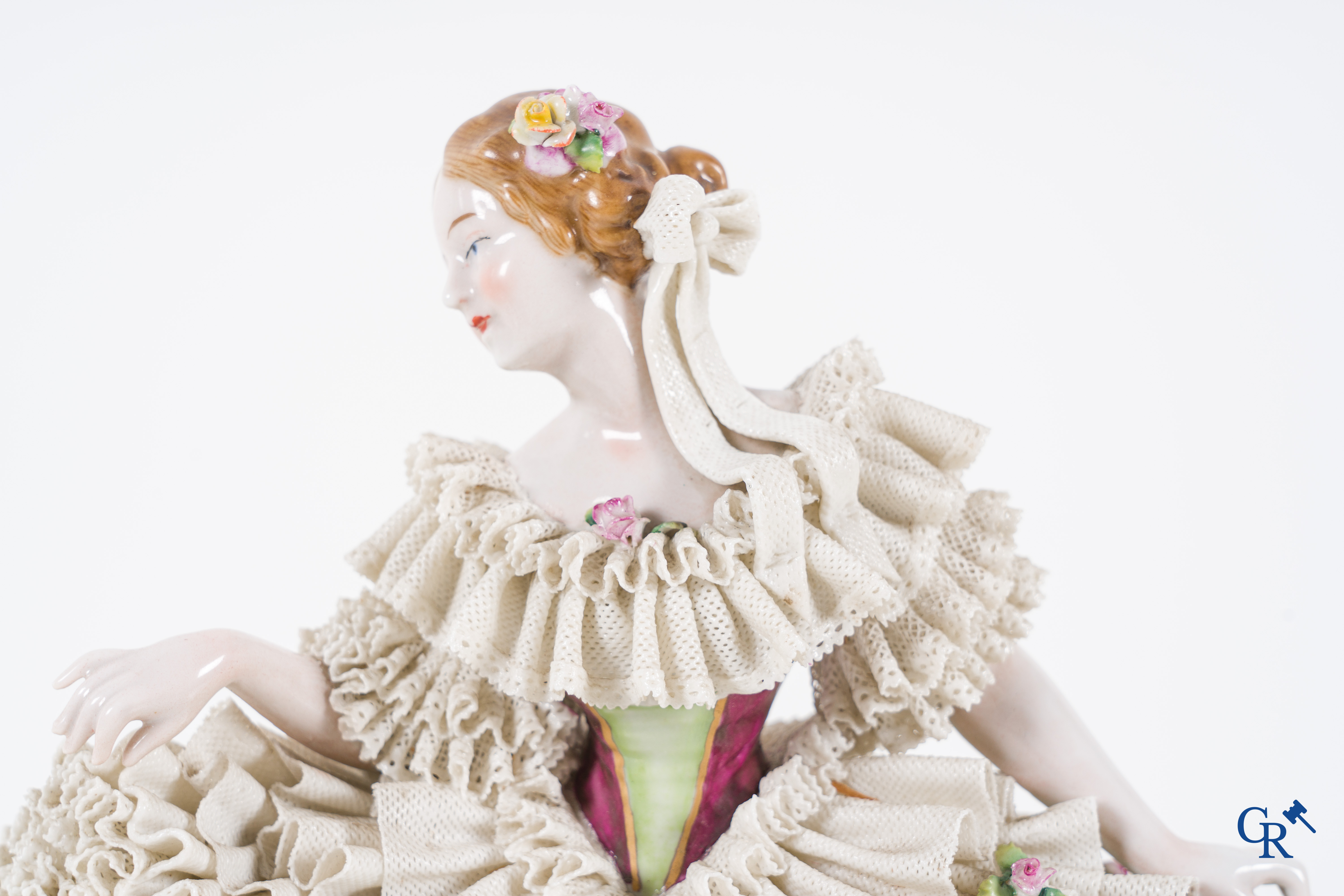 European porcelain: Sitzendorf, Saalfeld-Rudolstadt. Exquisite dancer in lace porcelain. Marked.