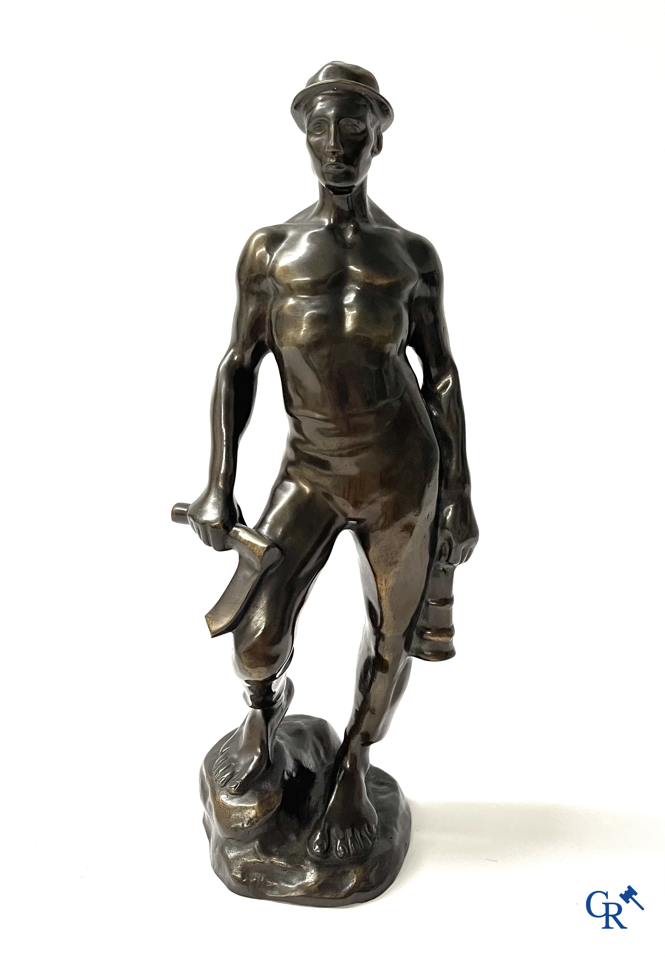 Constantin Emile Meunier (1831-1905) (d'après) Une paire de statues en bronze à patine brune, "Le Mineur" et "Le débardeur".