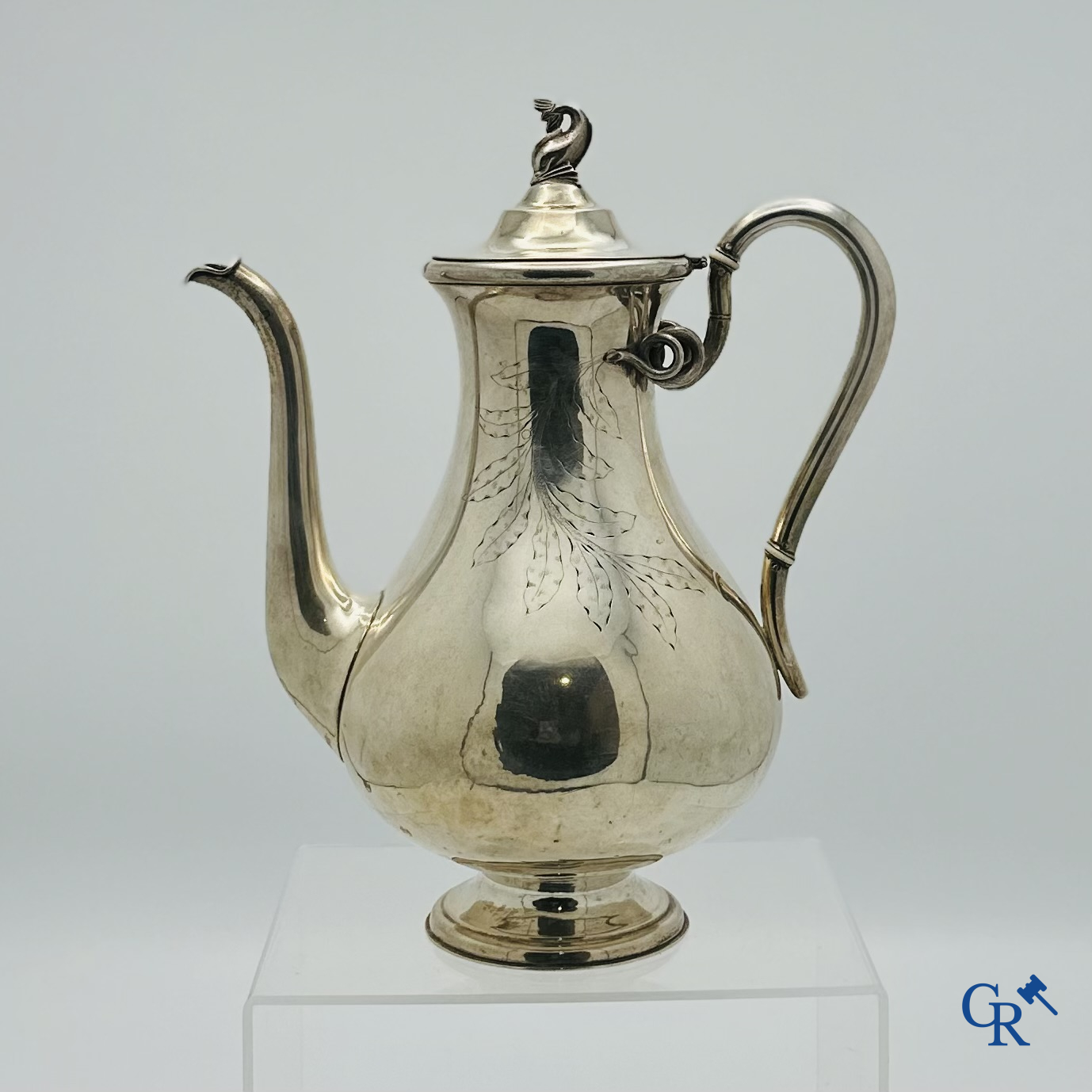 Silver: Jug in silver, multiple hallmarks.