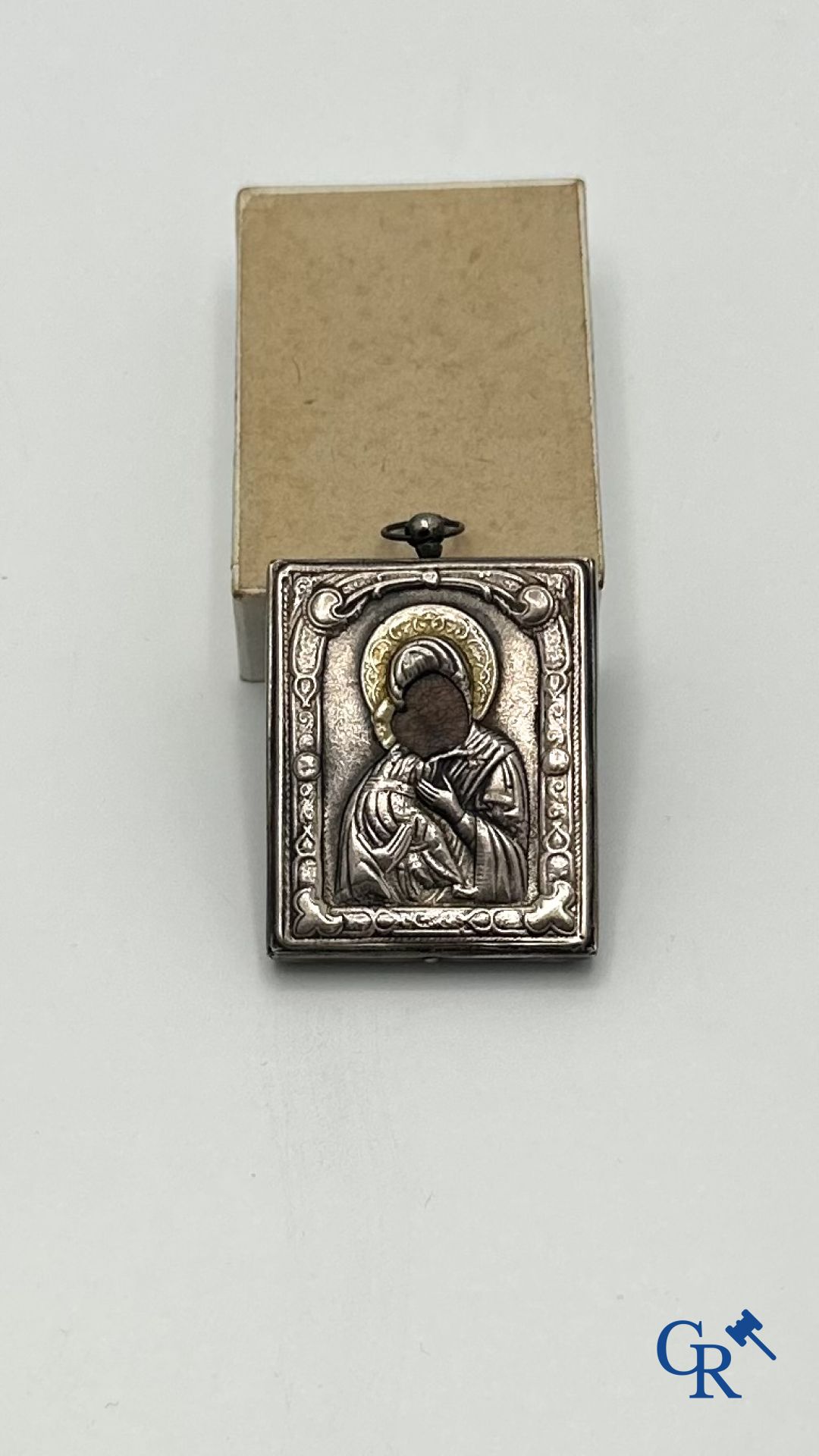 Jewellery-silver: Russian work: Caucasian belt in silver and pendant with icon in silver.