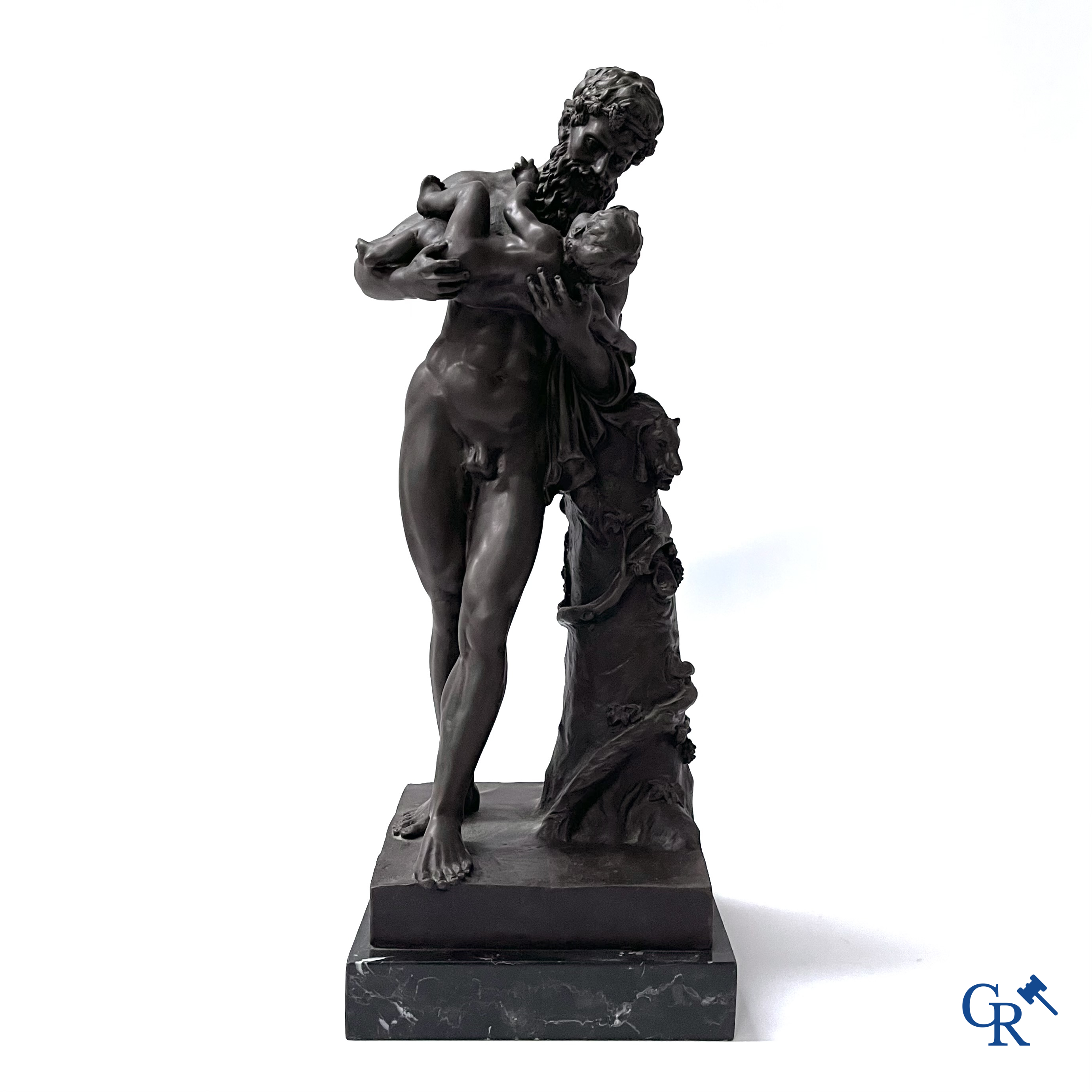 Hermes en Dionysus. Naar een antieke voorstelling. Postume brons op zwart geaderde marmer. 20ste eeuw.