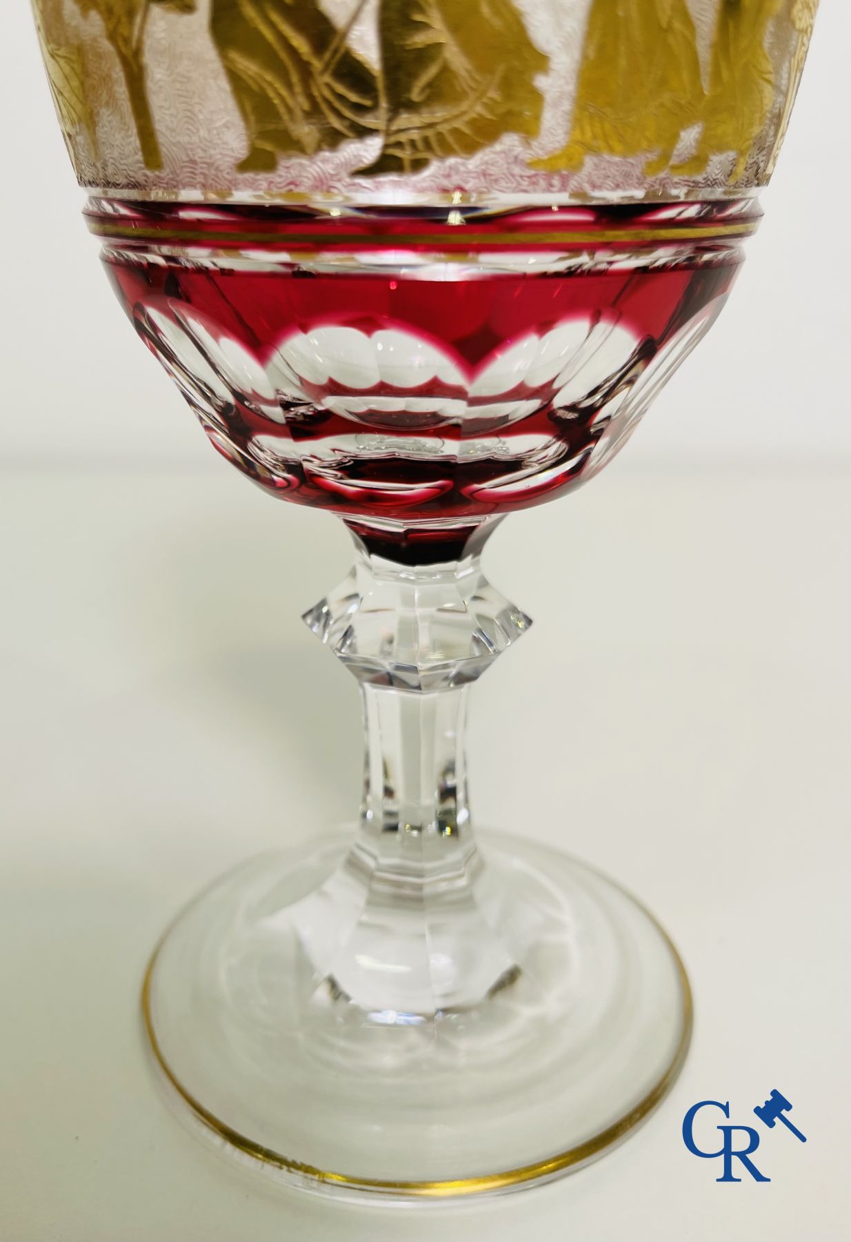 Val Saint Lambert: 6 verres à eau Metternich, 2 verres à eau rose Danse de flore et un vase Art Déco.