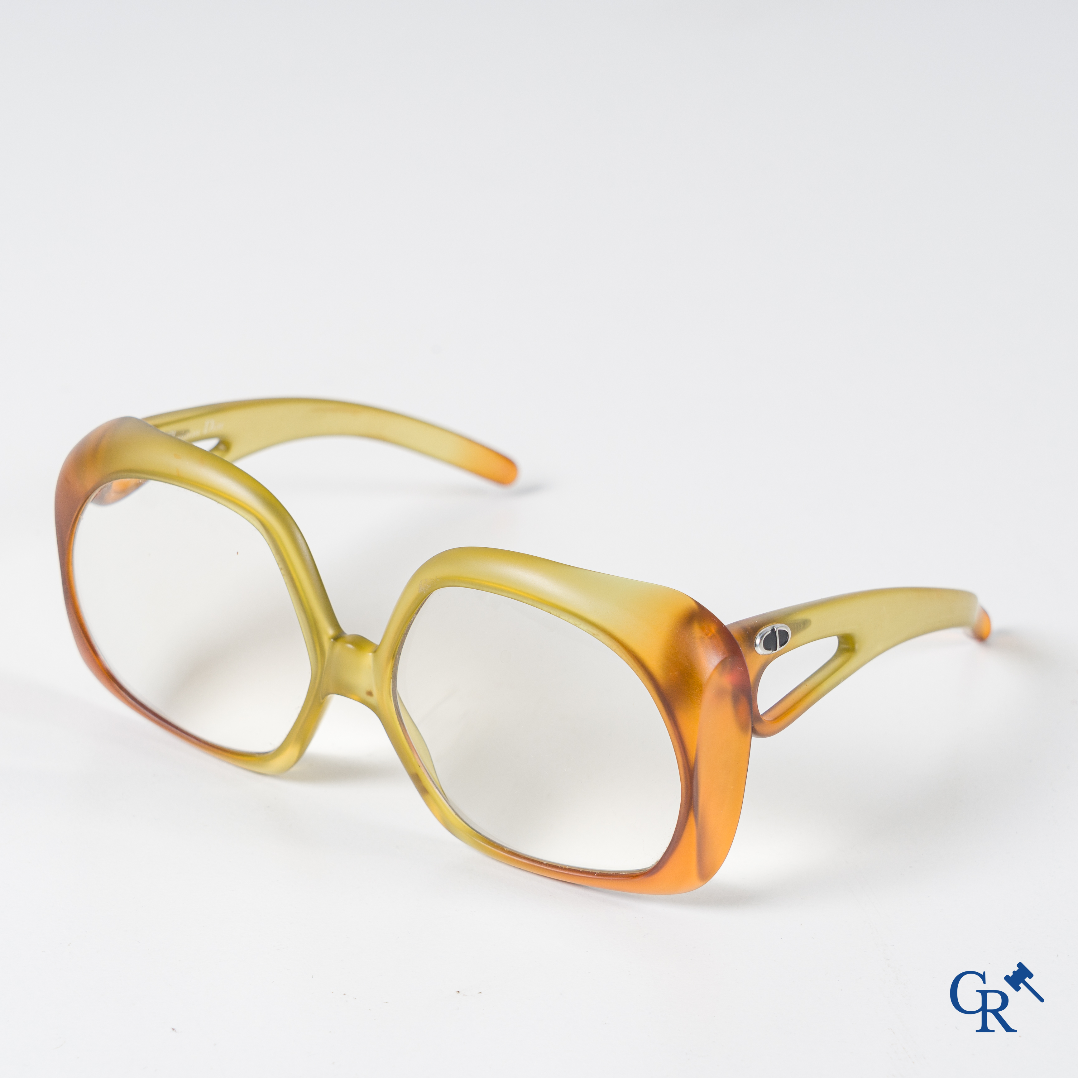 Mode/Vintage: Christian Dior. 5 paires de lunettes vintage. Vers 1970.