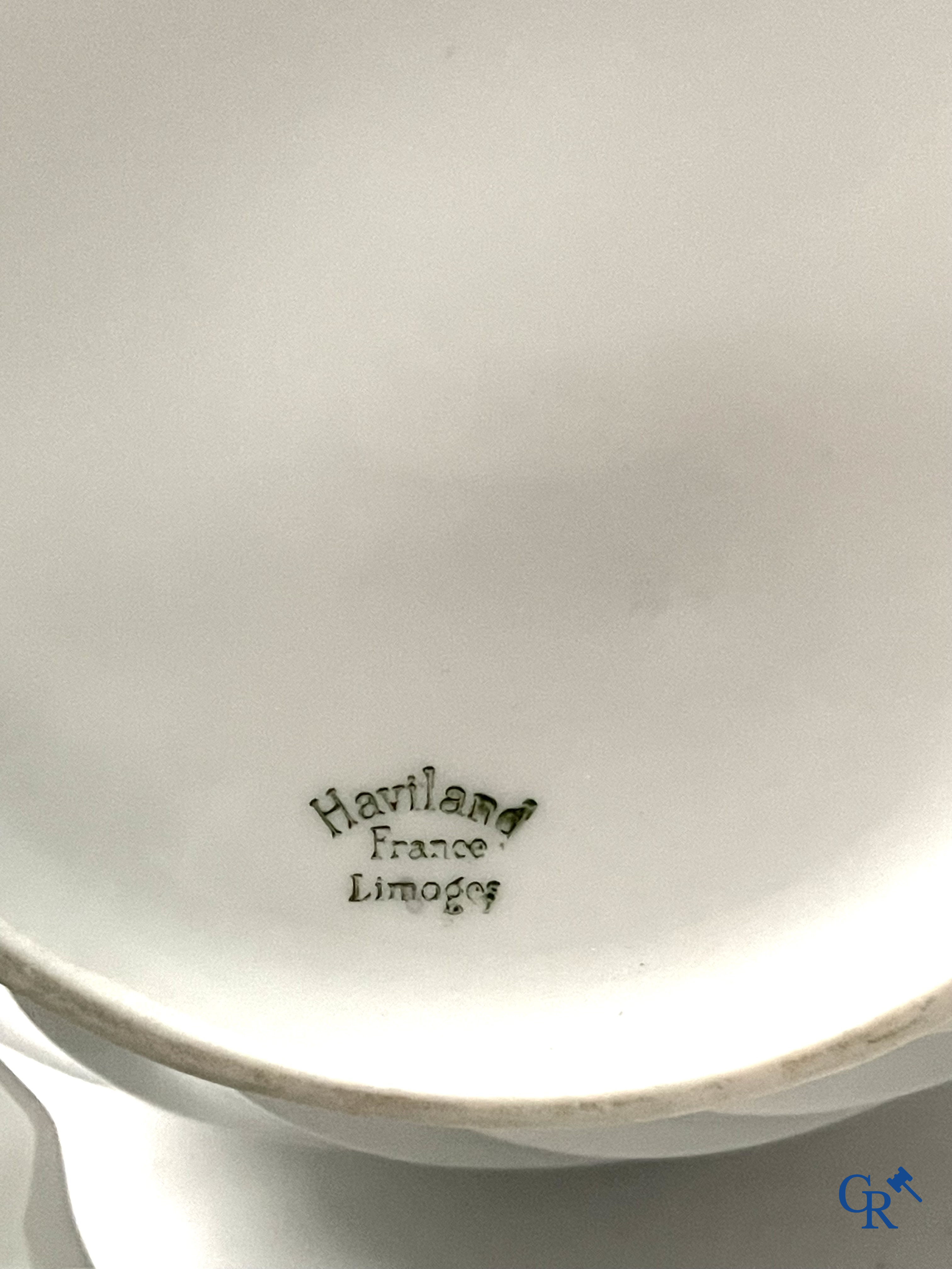 Haviland Limoges. Service à café peinte à la main en porcelaine française. Vers 1900.