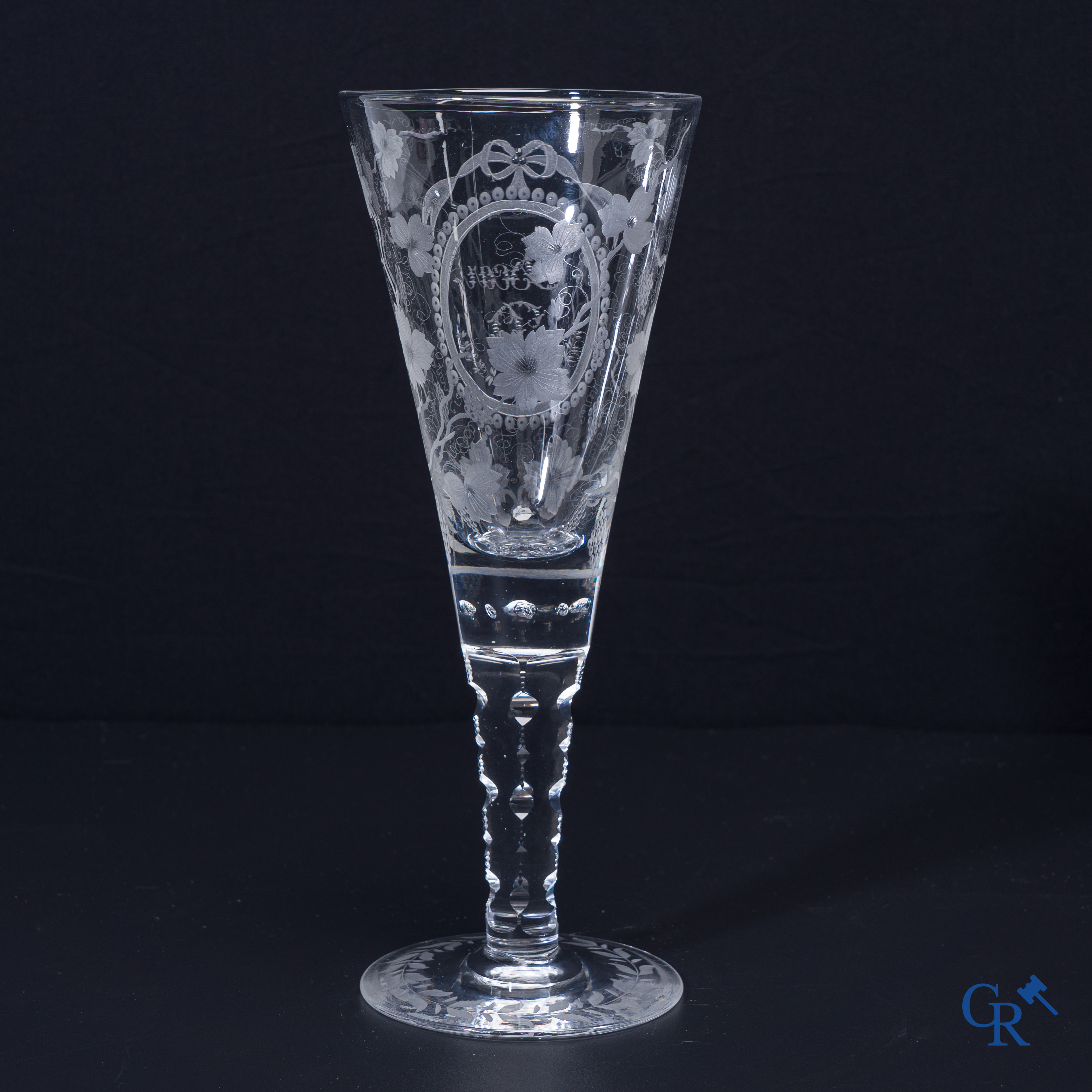 Exceptional glass in clear waisted crystal. Most probably Val Saint Lambert. 19th century.