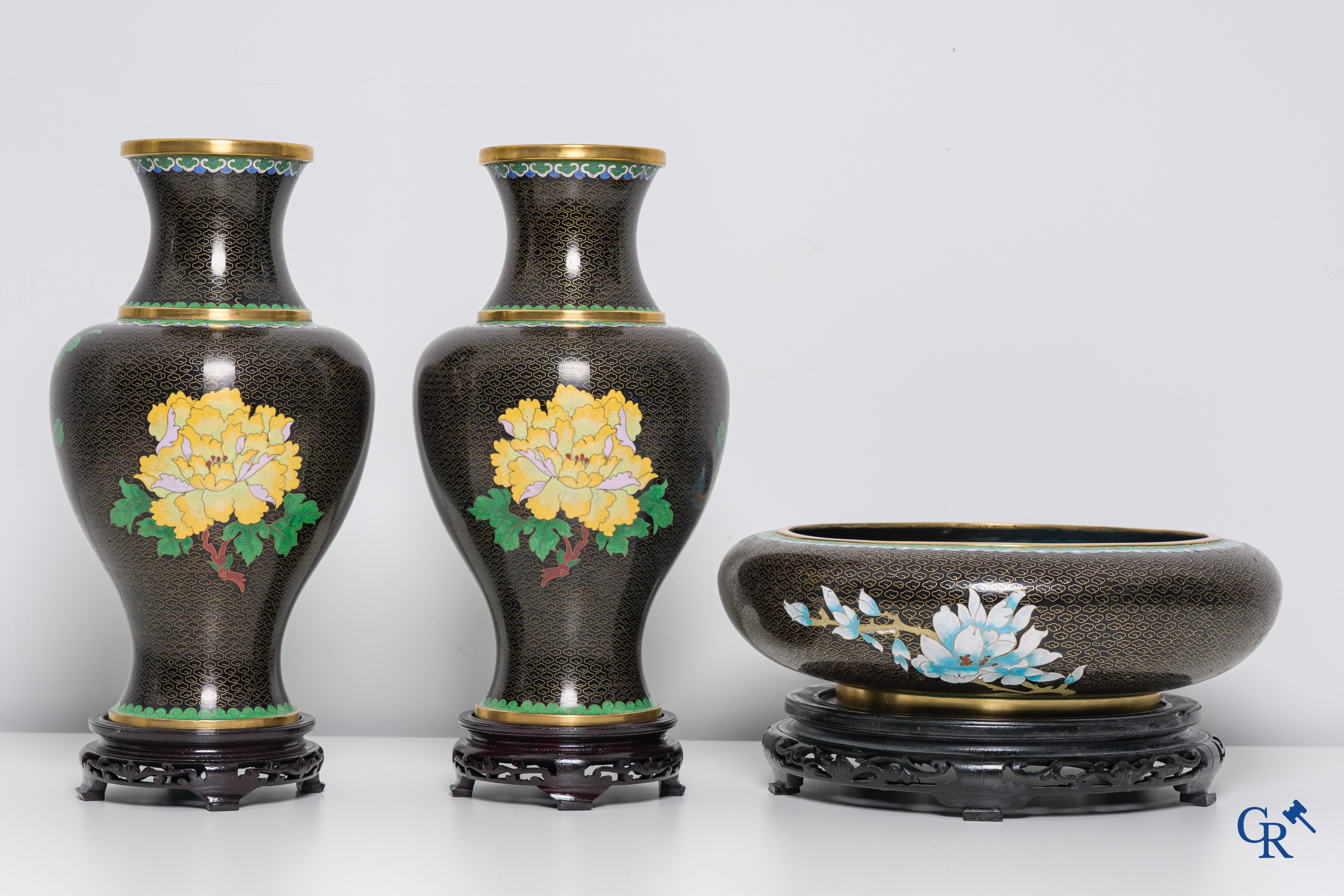 3 pieces in Chinese enamel cloisonné circa 1980.