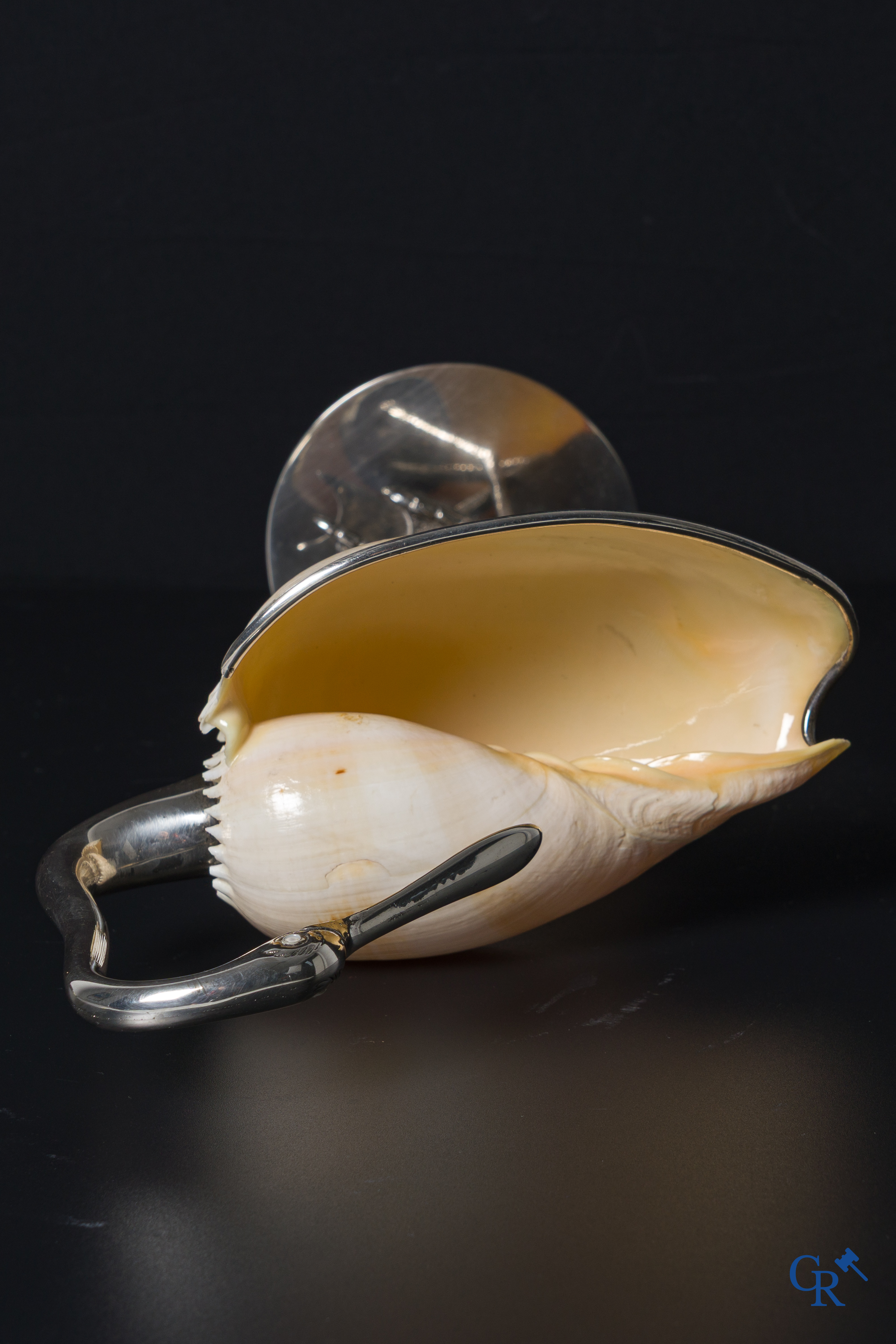 Gabriella Binazzi, Circa 1970, decorative silver-plated bird mounted with a shell. Signed Binazzi Italy.