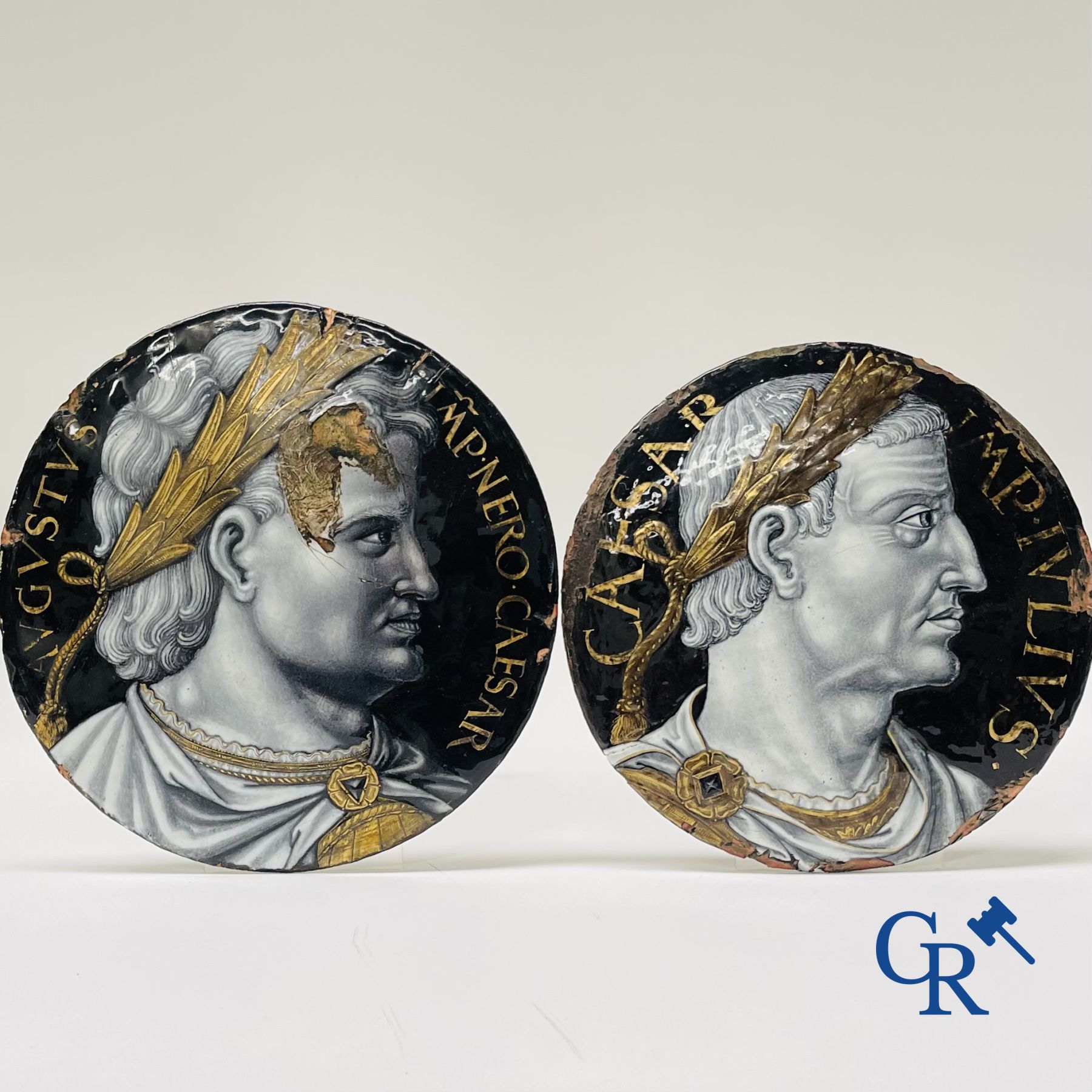 Limoges: In the manner of Jacques Laudin I. 2 medallions with the profile of Emperor Nero and Julius Caesar. 17th century.
