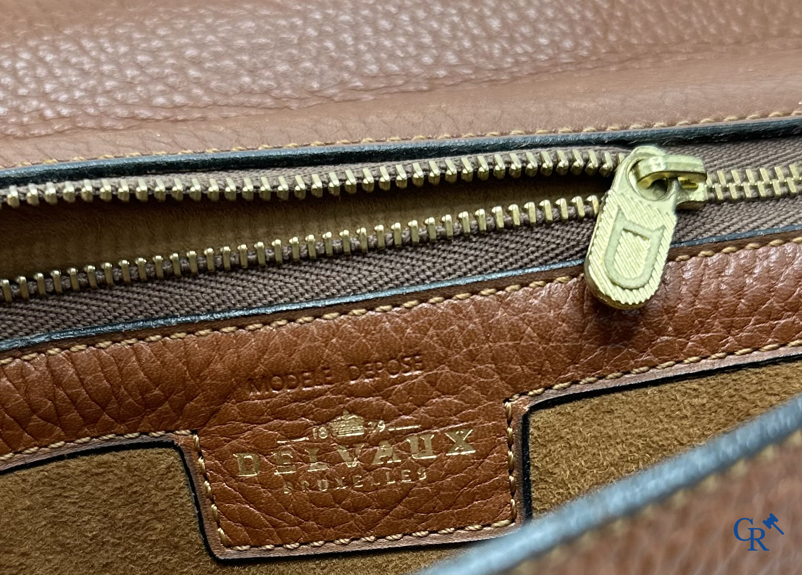 Delvaux: Sac à main vintage en cuir marron.<br />
Excellent état.