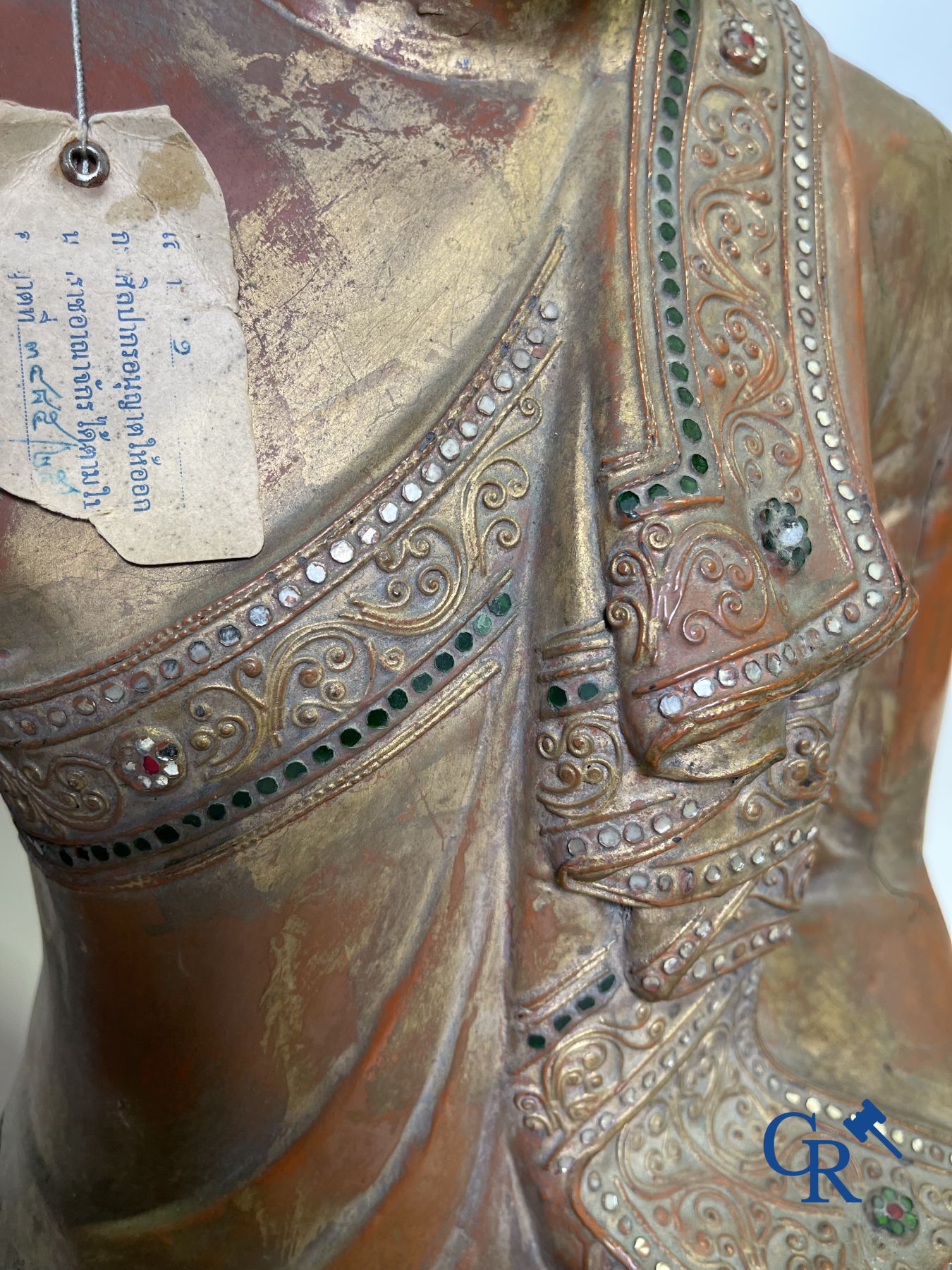 Imposing wooden lacquered Bouddha. Burma, 19th century.