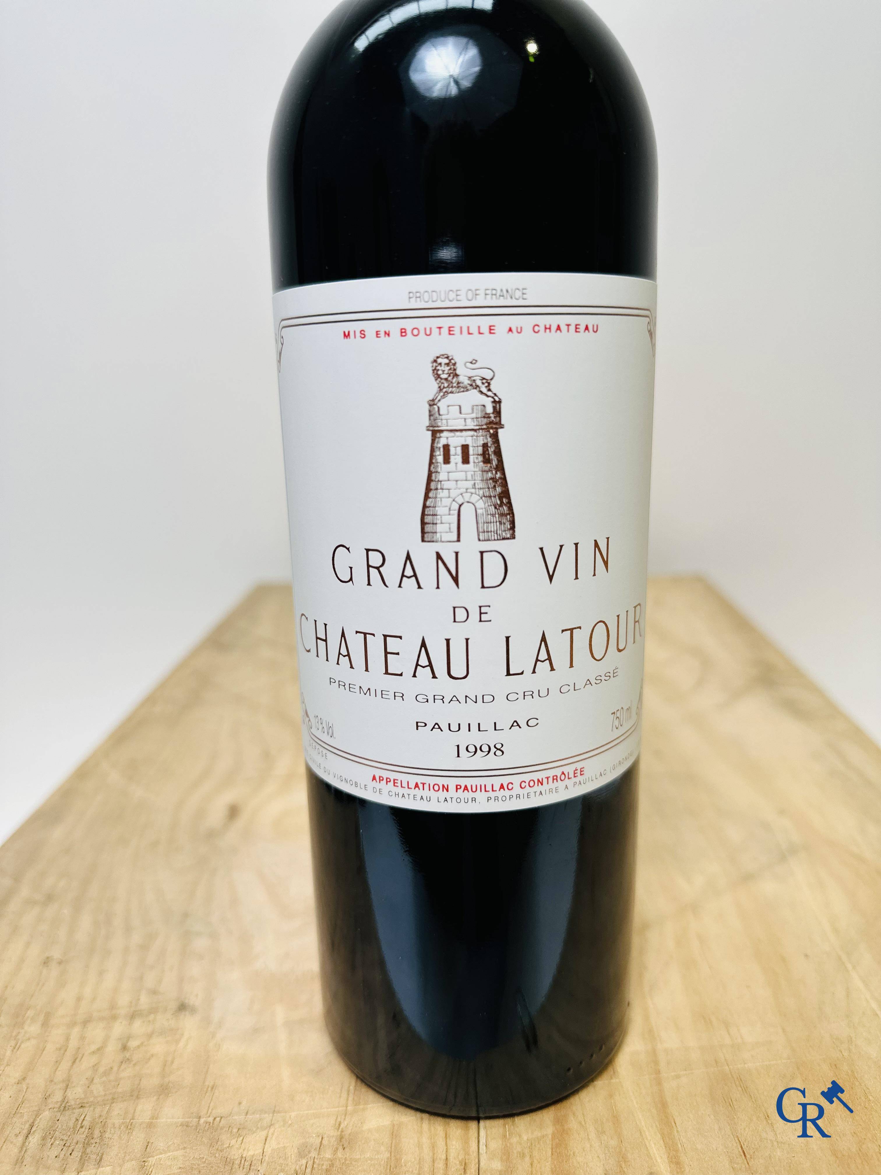 Wijn - Bordeaux: Château Latour 1998, 0,75L. Rouge. 1er Grand Cru Classé. 12 flessen.