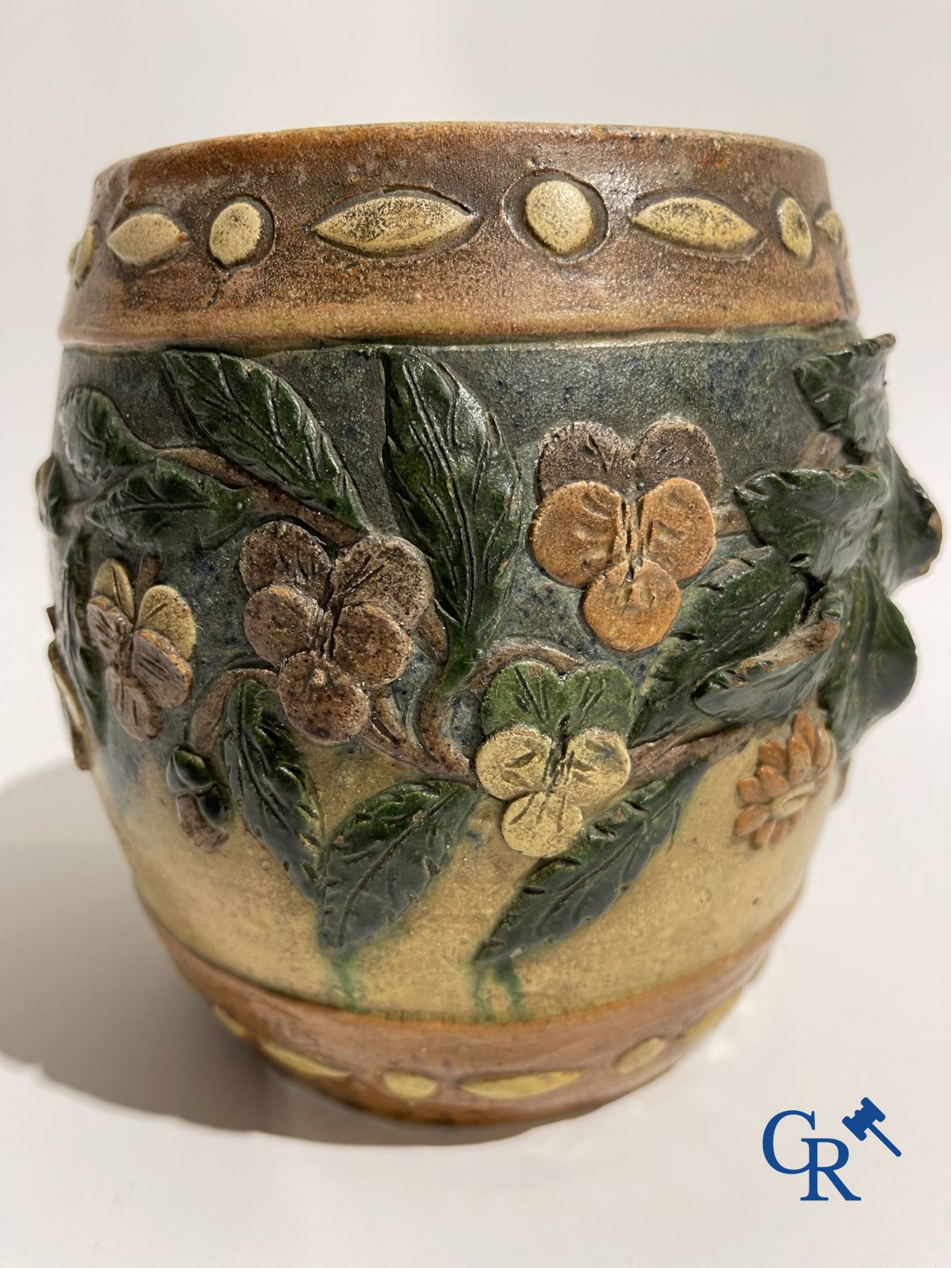 A Torhout tobacco pot Armand Maes-Platteau and a mug in Flemish pottery.