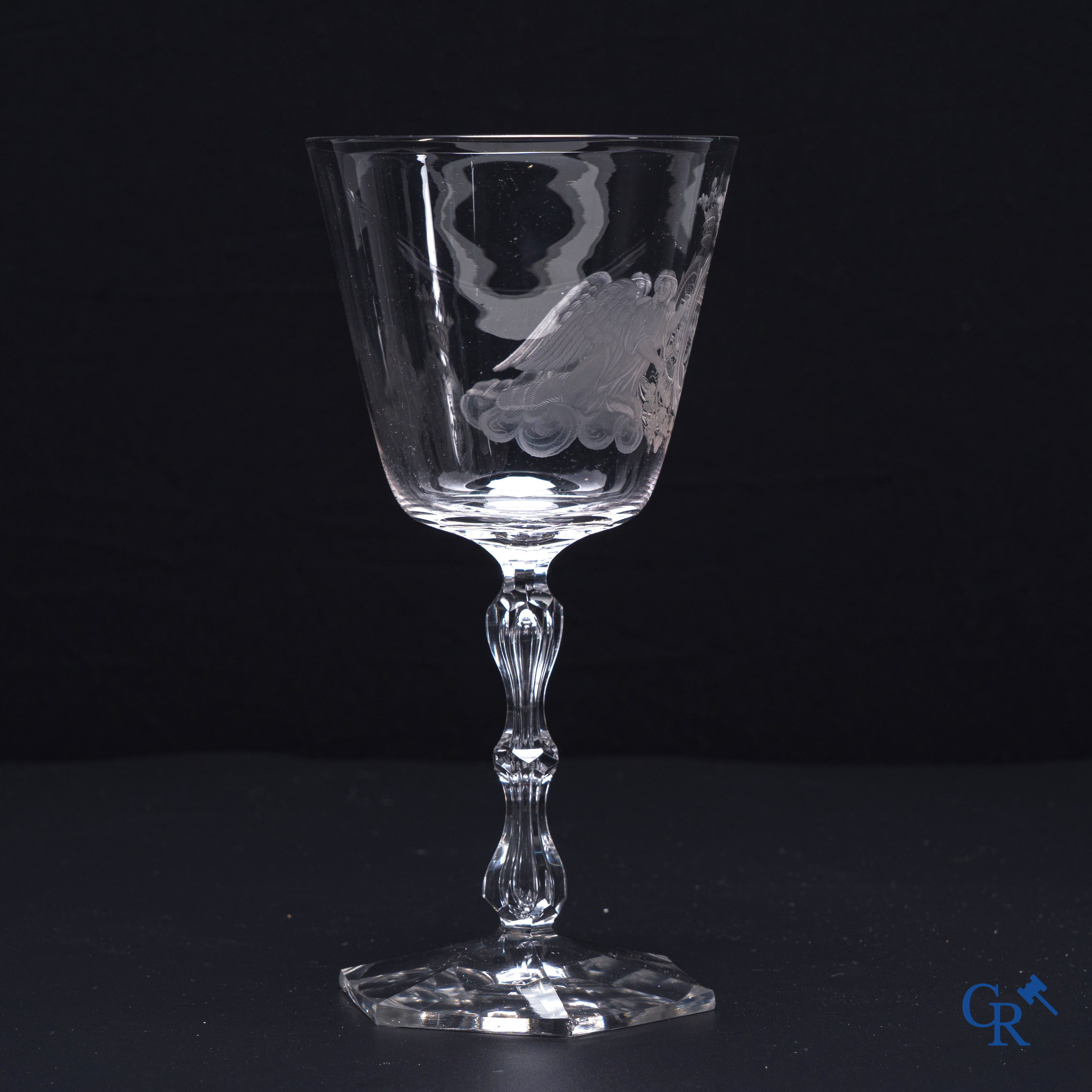 Val Saint Lambert: Exceptional wine glass in white crystal.