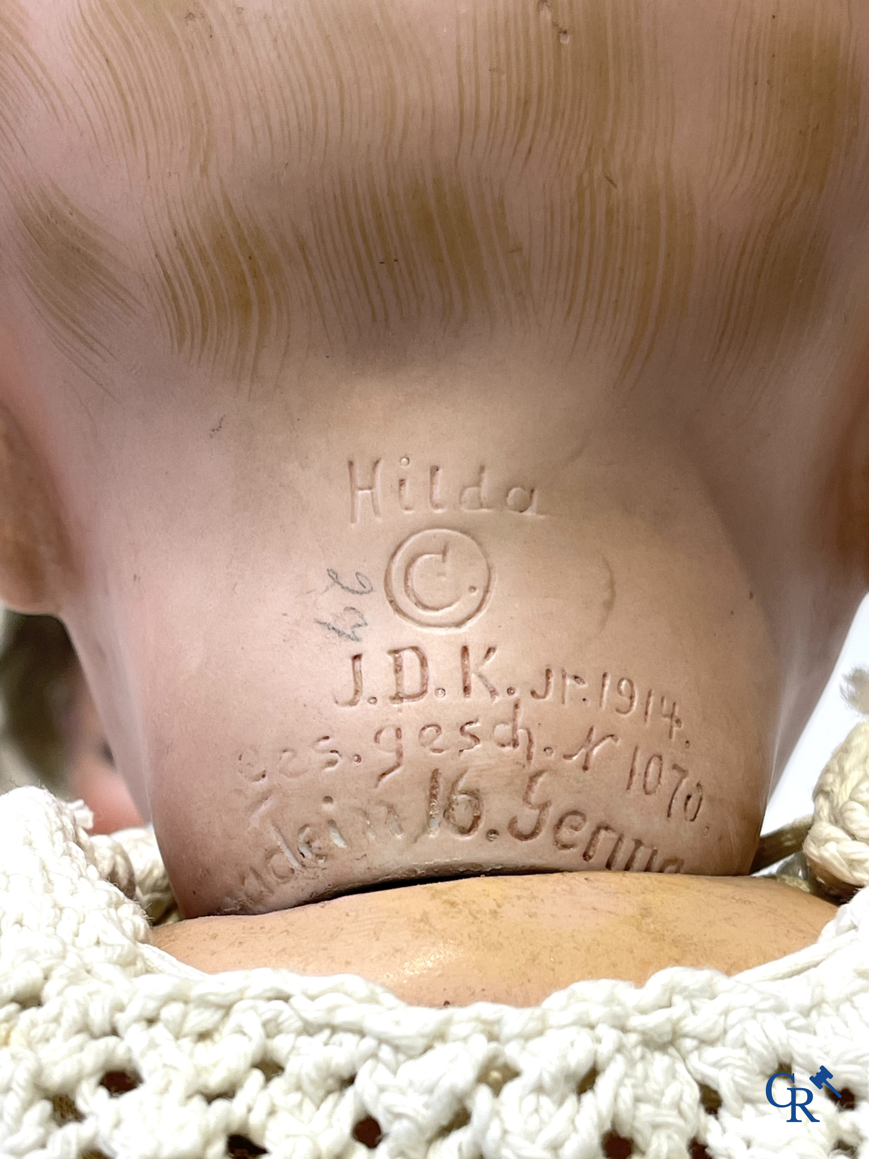 Old toys, a lot of 3 antique dolls with porcelain heads. Hilda J.D. Kestner, Blanchette, Heubach Koppelsdorf.