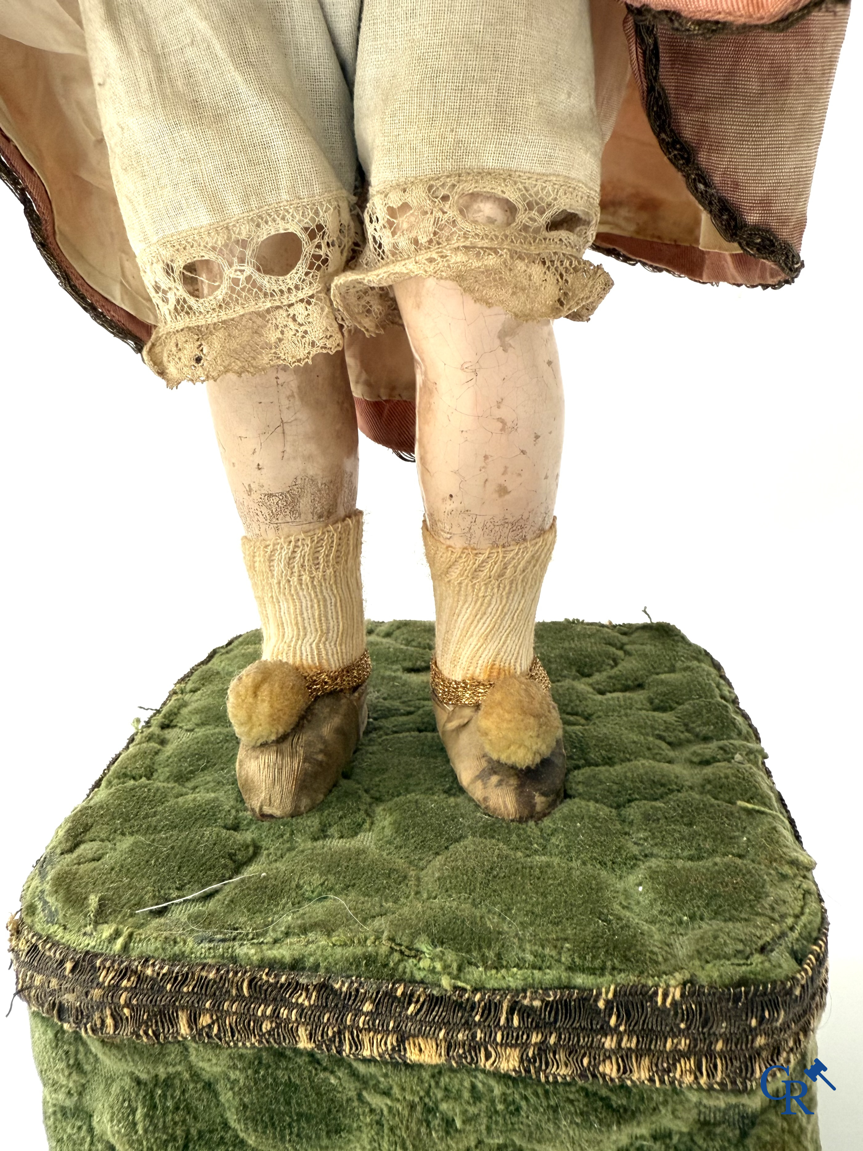 Lambert, Automaat. Clown met bewegingsmechanisme, muziek en porselein hoofd. Circa 1900.