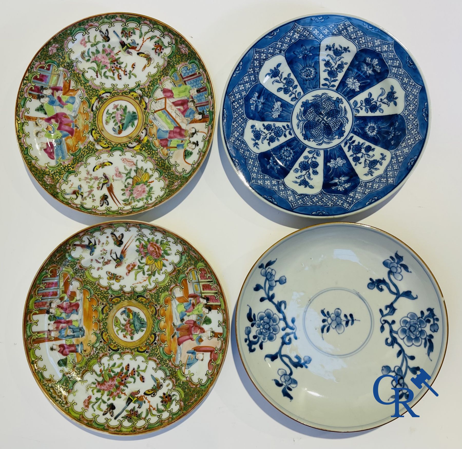 Porcelaine chinoise: 16 pièces de porcelaine chinoise XVIIIème et XIXème.