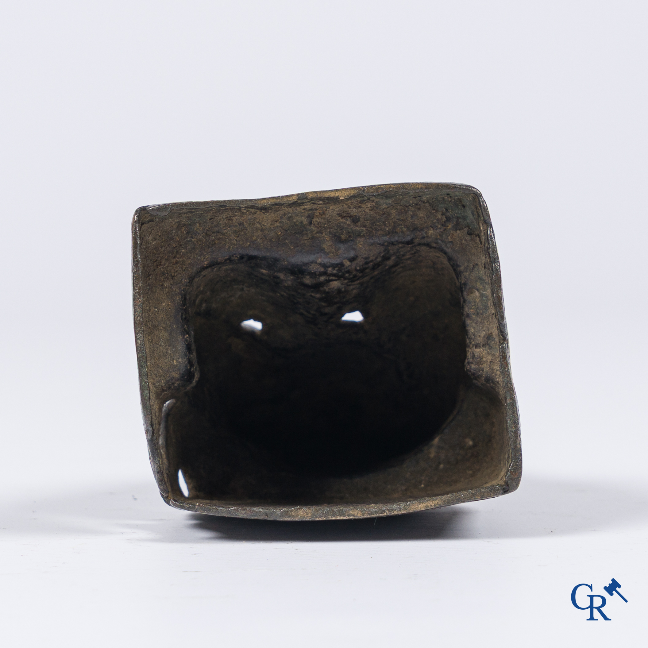 Aziatica, een zittende bronzen boeddha, Ming.