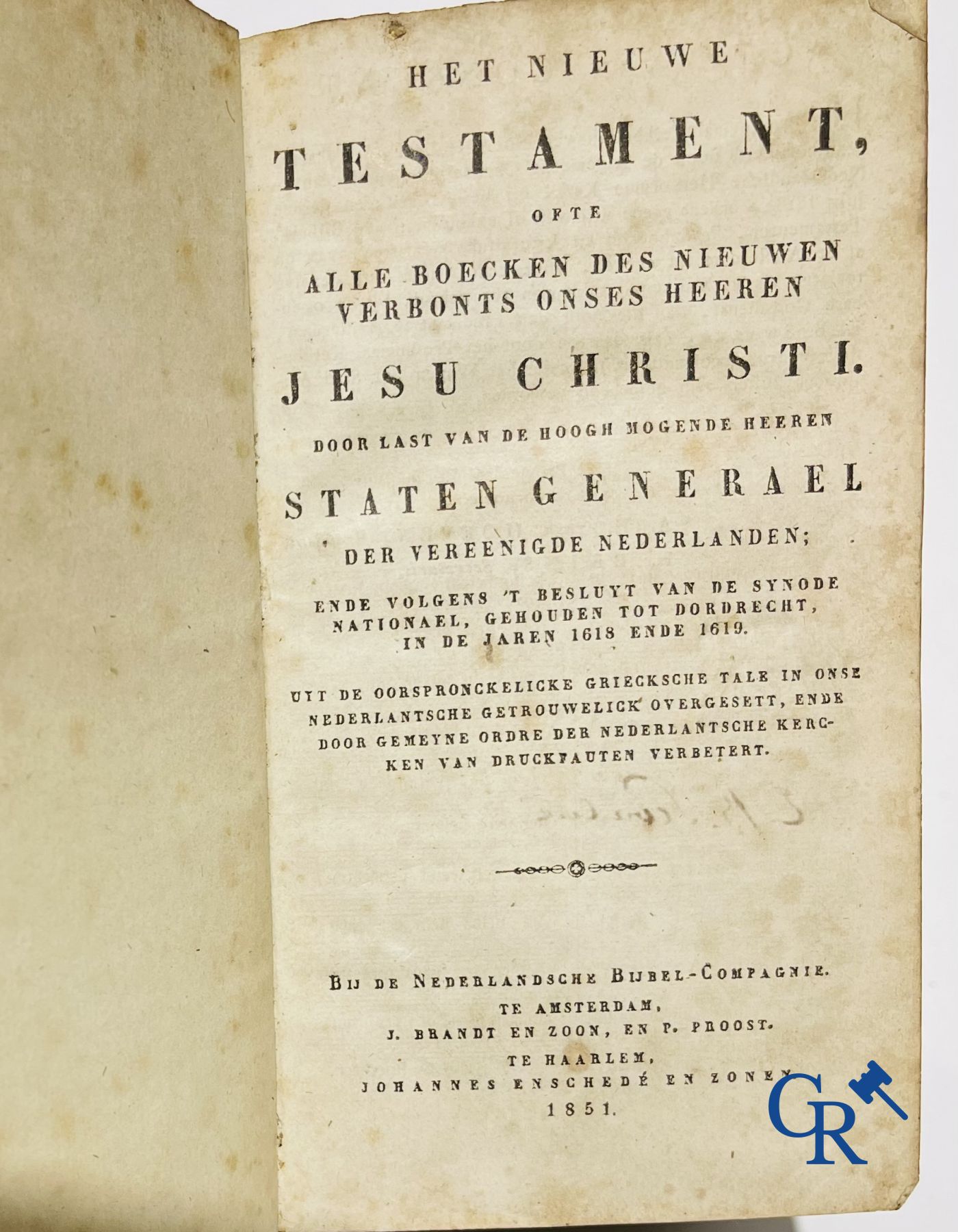 Livres anciens : Intéressant lot avec divers livres et un livre de partitions. XVIIe-XVIIIe-XIXe siècle.