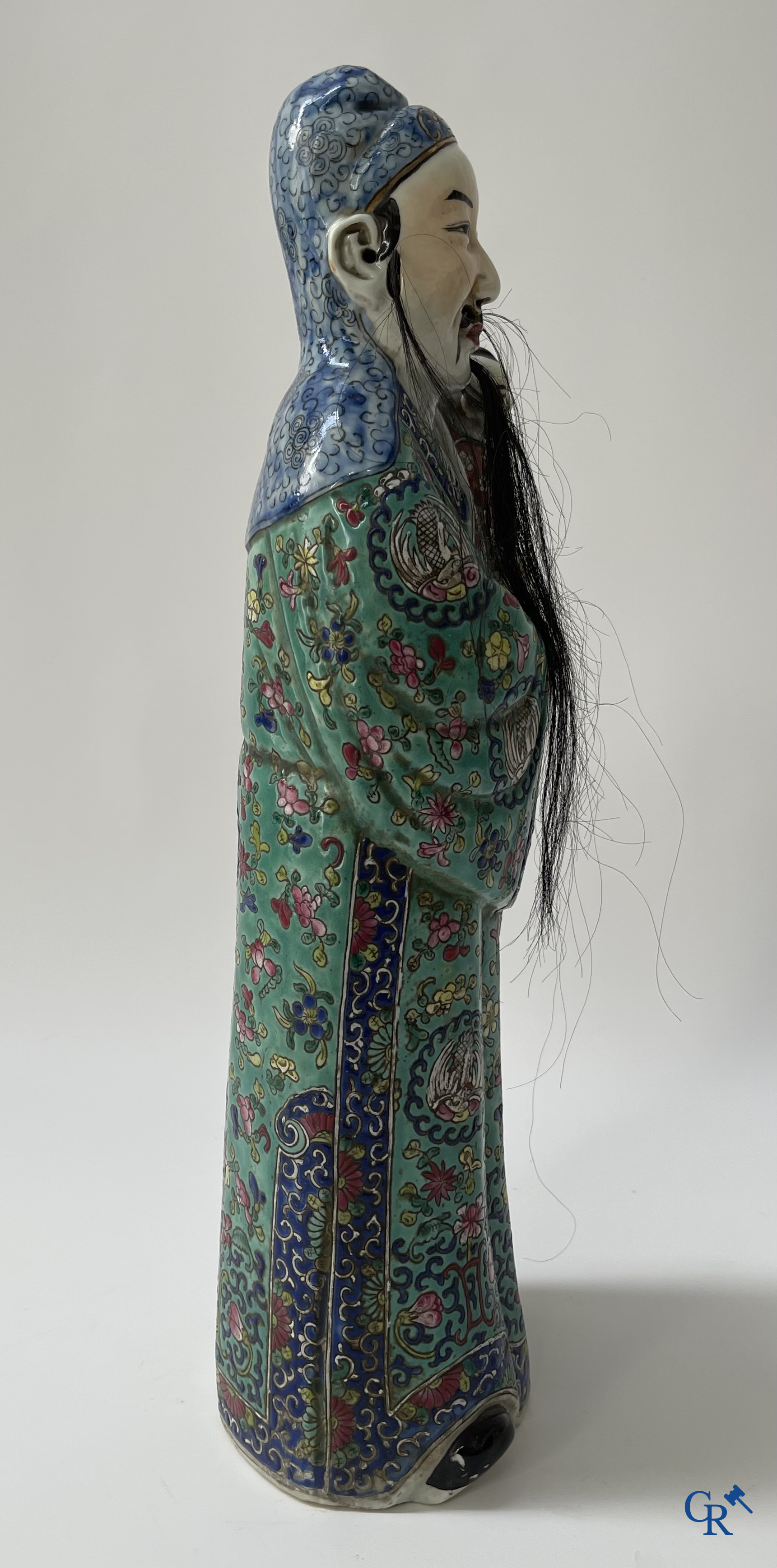 Aziatica, Chinees porselein. 3 Chinese famille rose figuren van onsterfelijken. 19de eeuw.