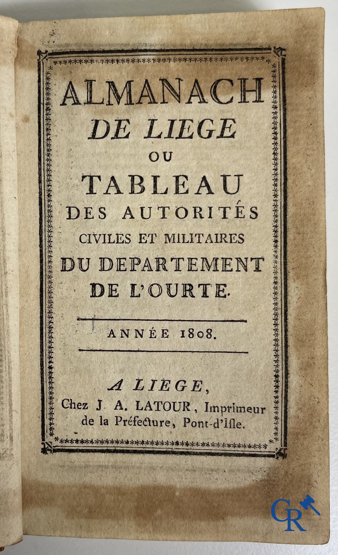 Livres anciens: 5 livres intéressants avec des thèmes variés. XVIIe-XVIIIe siècle.