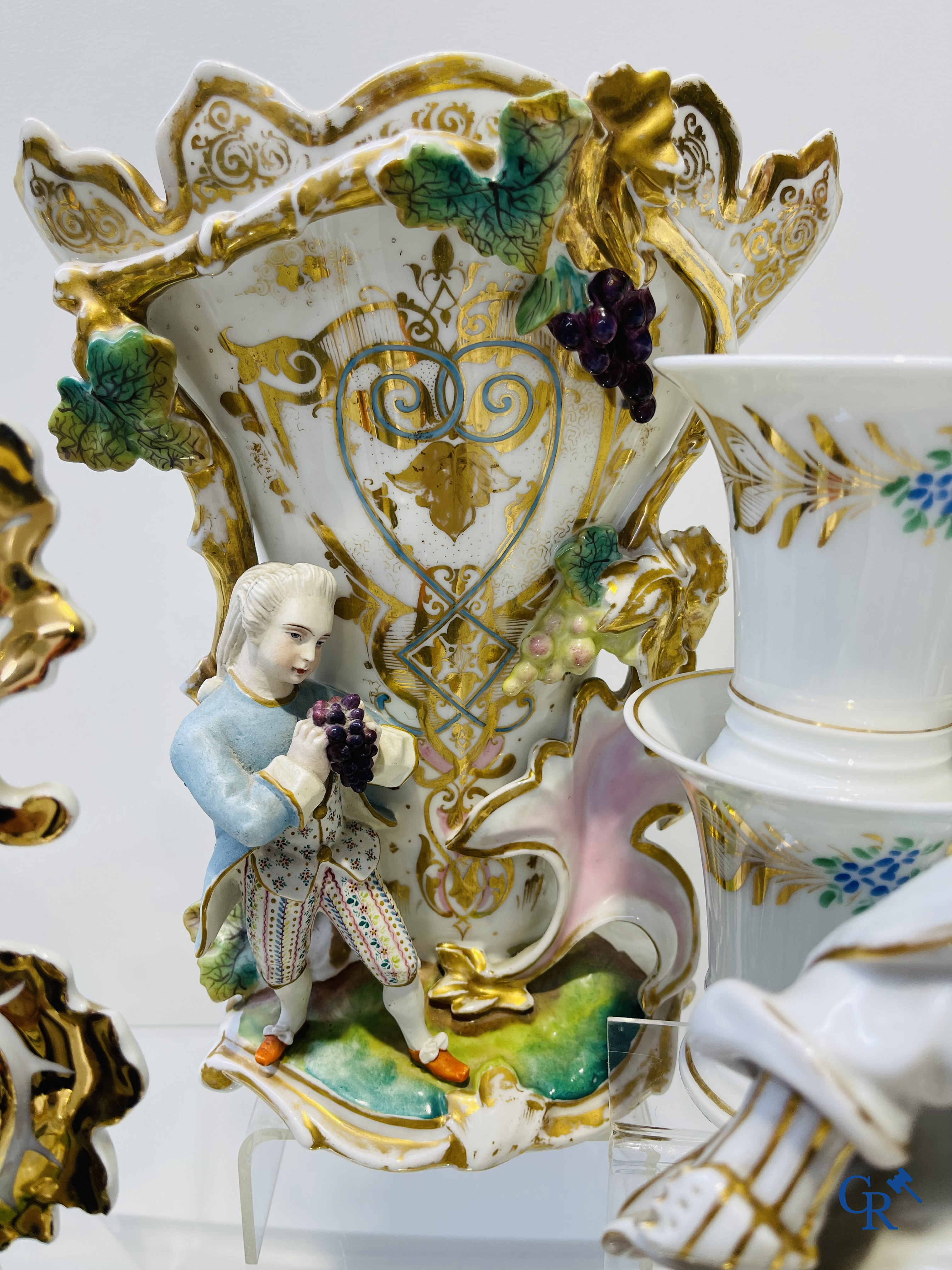 Large lot of holy water vessels, statues of saints, etc. in old Brussels and Paris porcelain. 